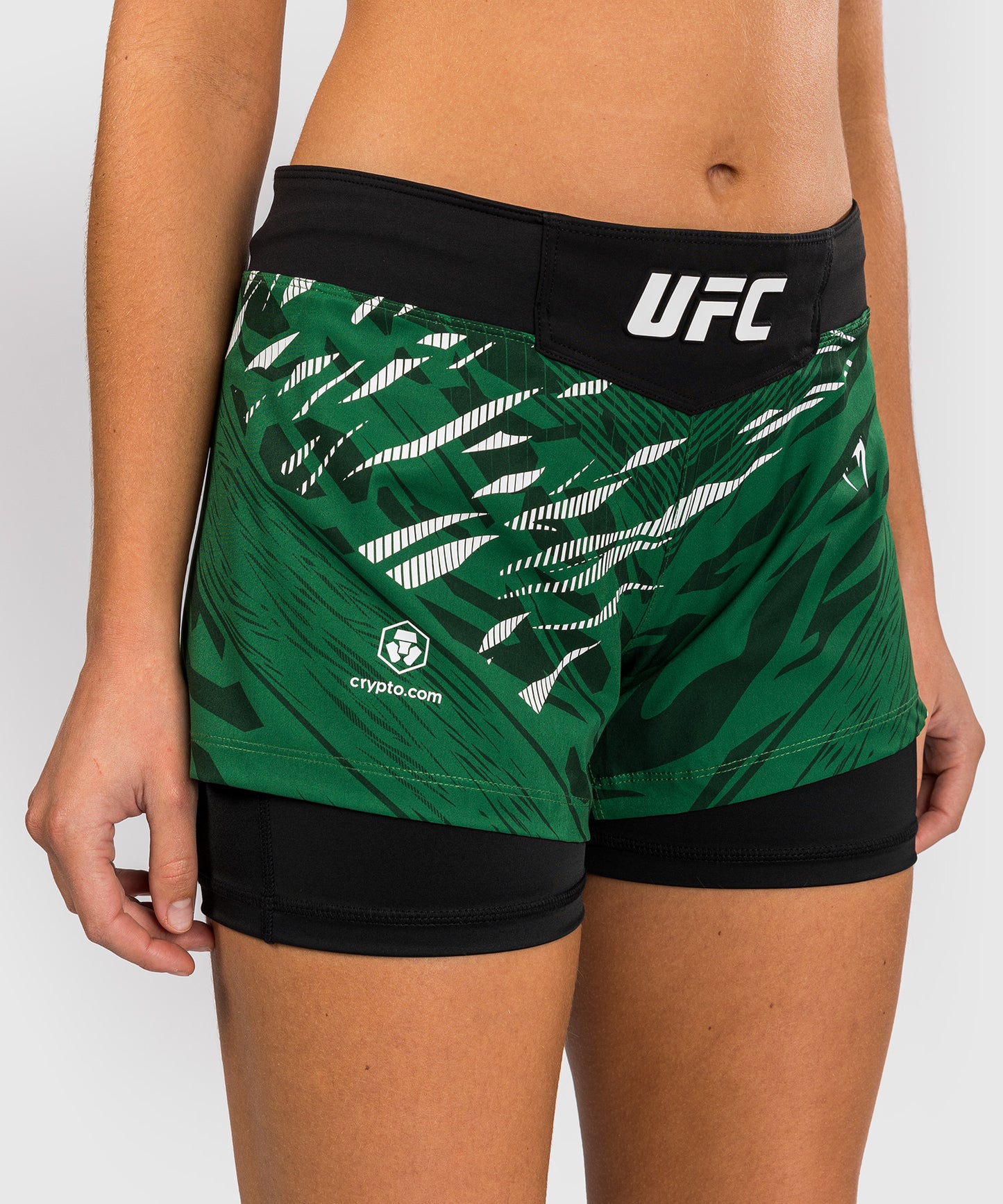 UFC Fusion by Venum Authentic Fight Night Shorts da Lotta per Donna - Verde