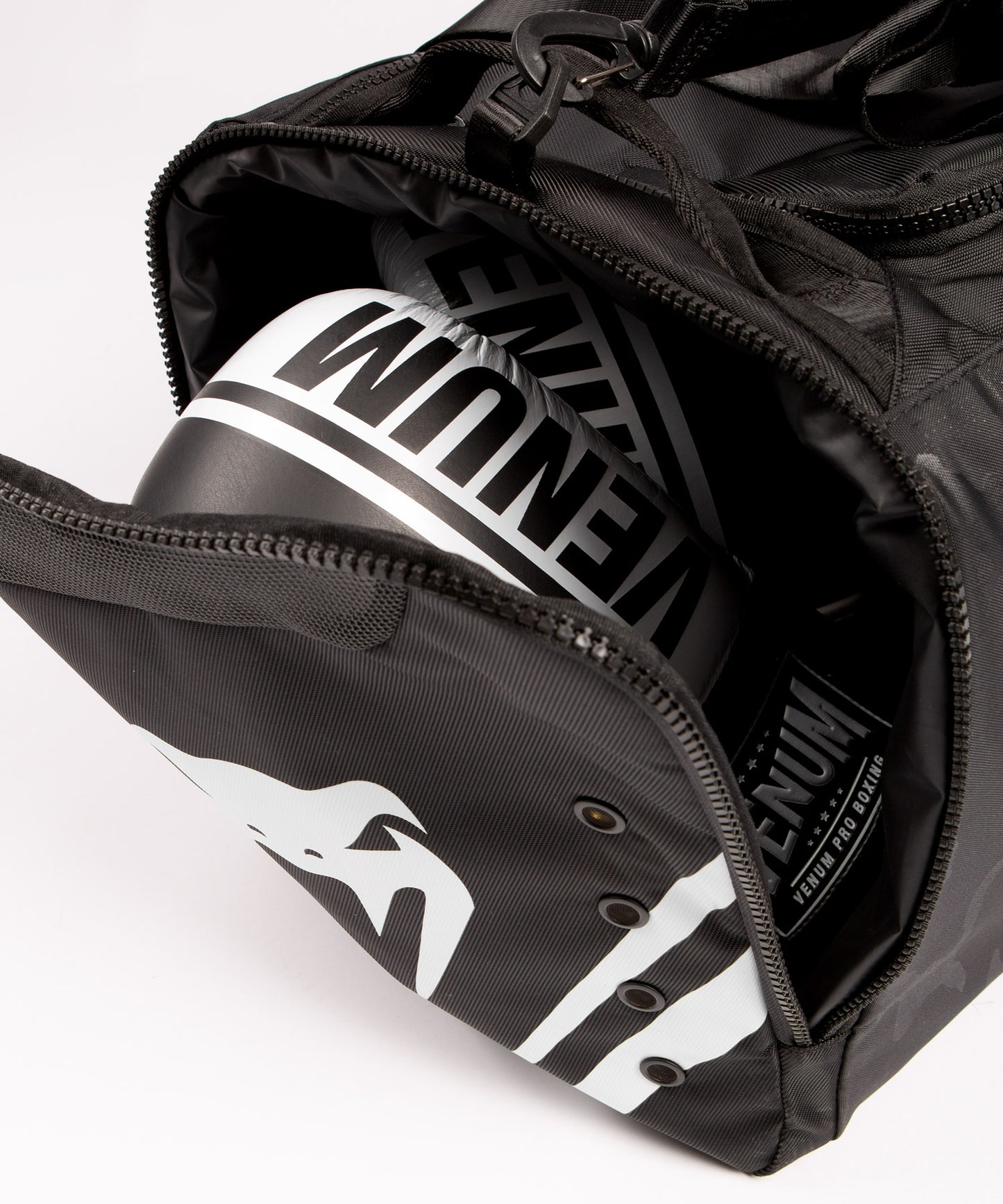 Borsone UFC Venum Authentic Fight Week