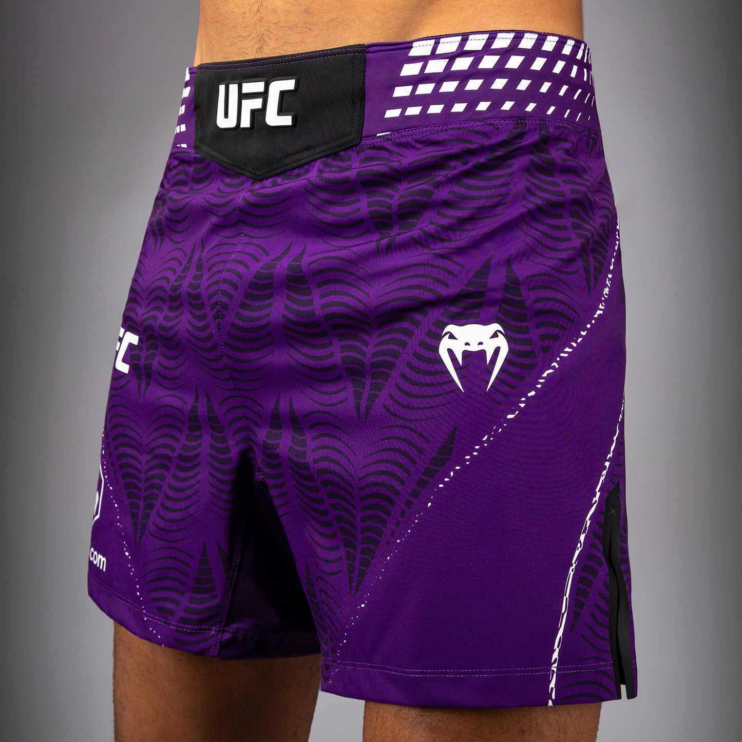 UFC Zenith by Venum Authentic Fight Night Pantaloncini da combattimento Fit corto Uomo - Viola