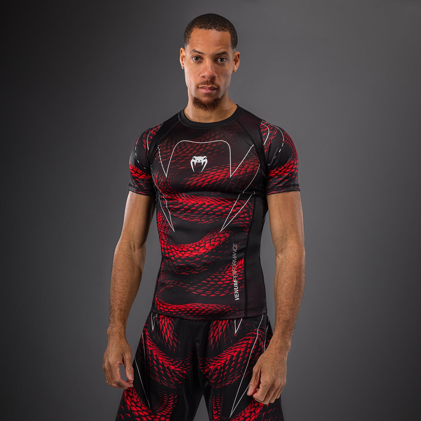 Venum Matupa Rashguard a Maniche Corte - Nero/Rosso/Argento