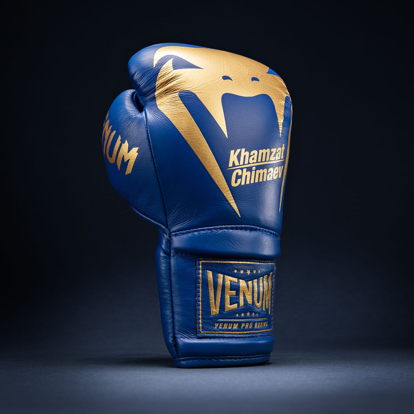 Guantoni da boxe Venum Giant 2.0 Khamzat Chimaev Pro - Blu oro