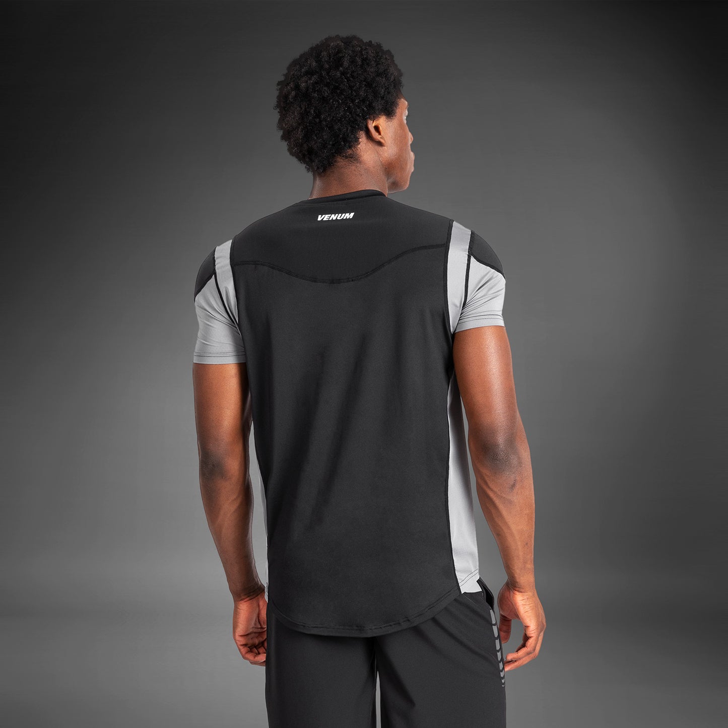 Venum Tempest Maglietta Uomo Dry-Tech - Nero/Grigio