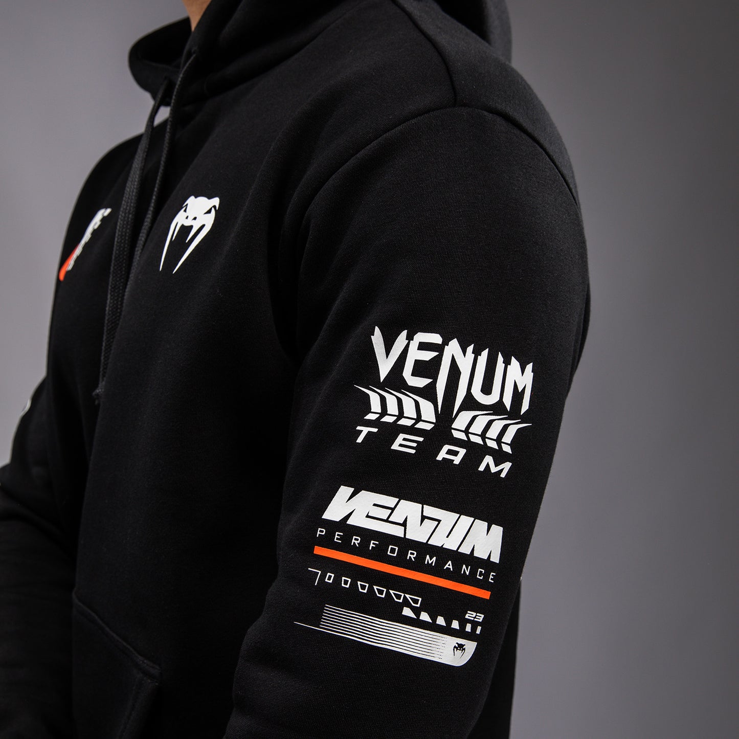 Venum Motorsport Felpa con Cappuccio - Nero Profondo