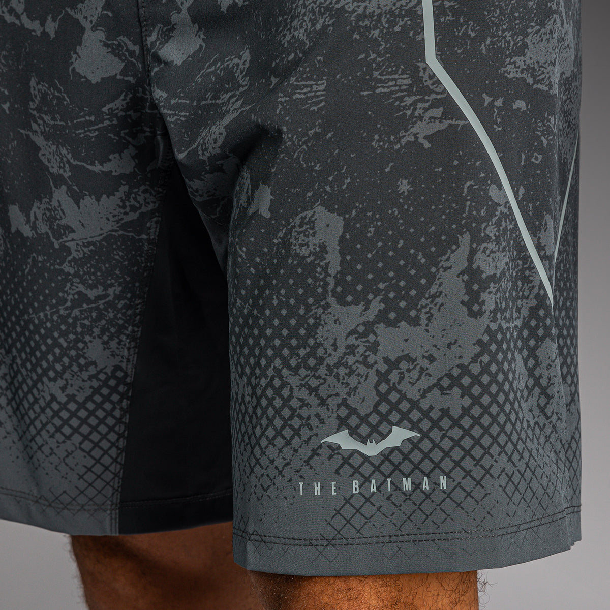 Venum x Batman Fightshort - Grigio