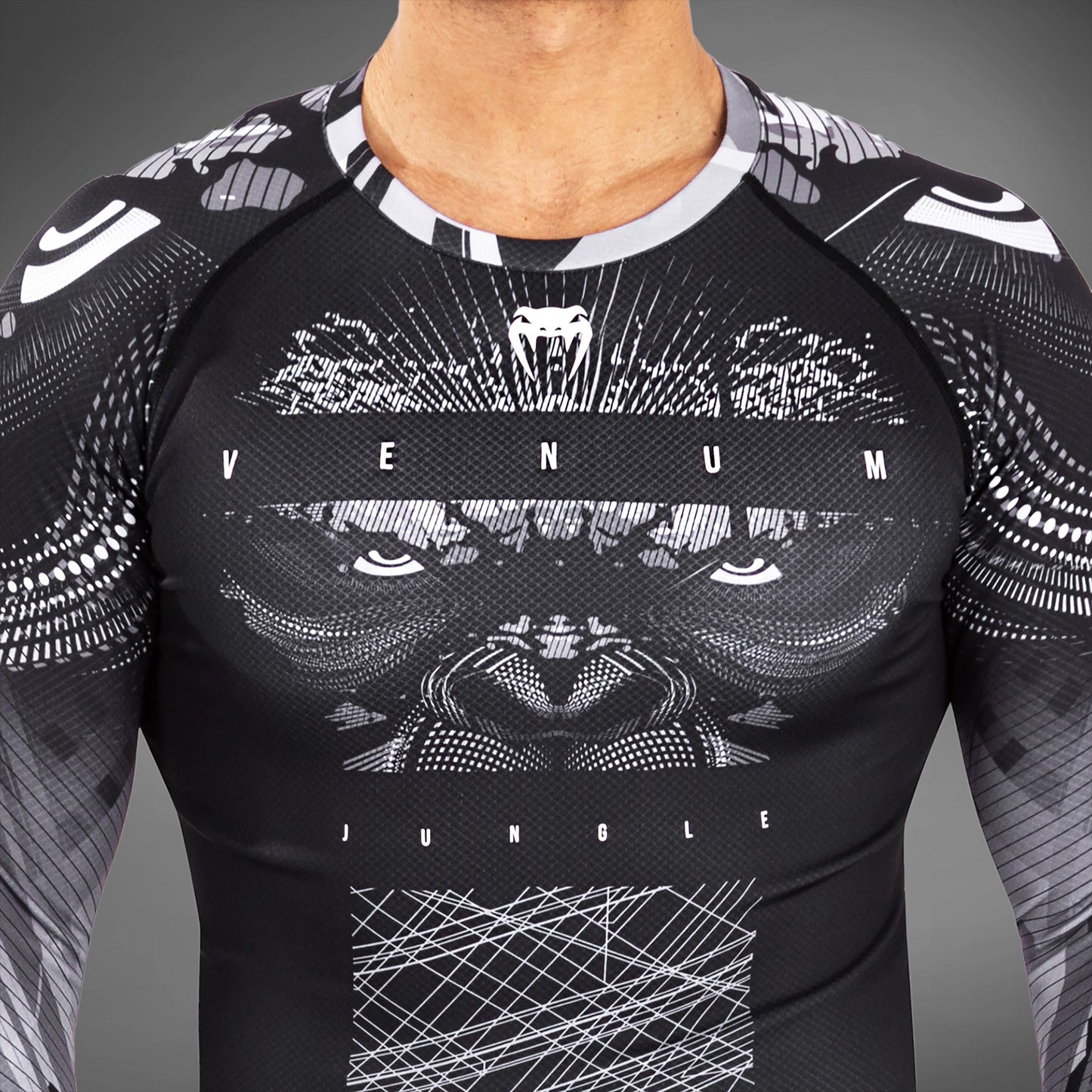 Venum Gorilla Jungle Rashguard a maniche lunghe - Nero/Bianco