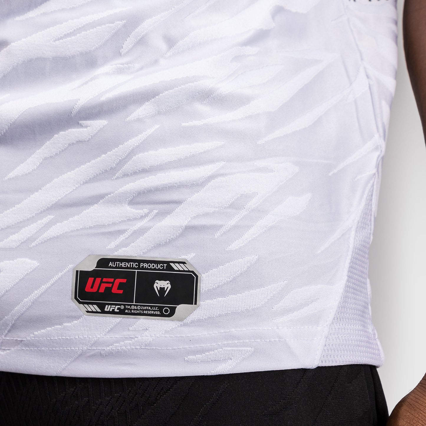 UFC Fusion by Venum Personalizzati Authentic Fight Night Maglietta da Gara per Uomo - Bianco
