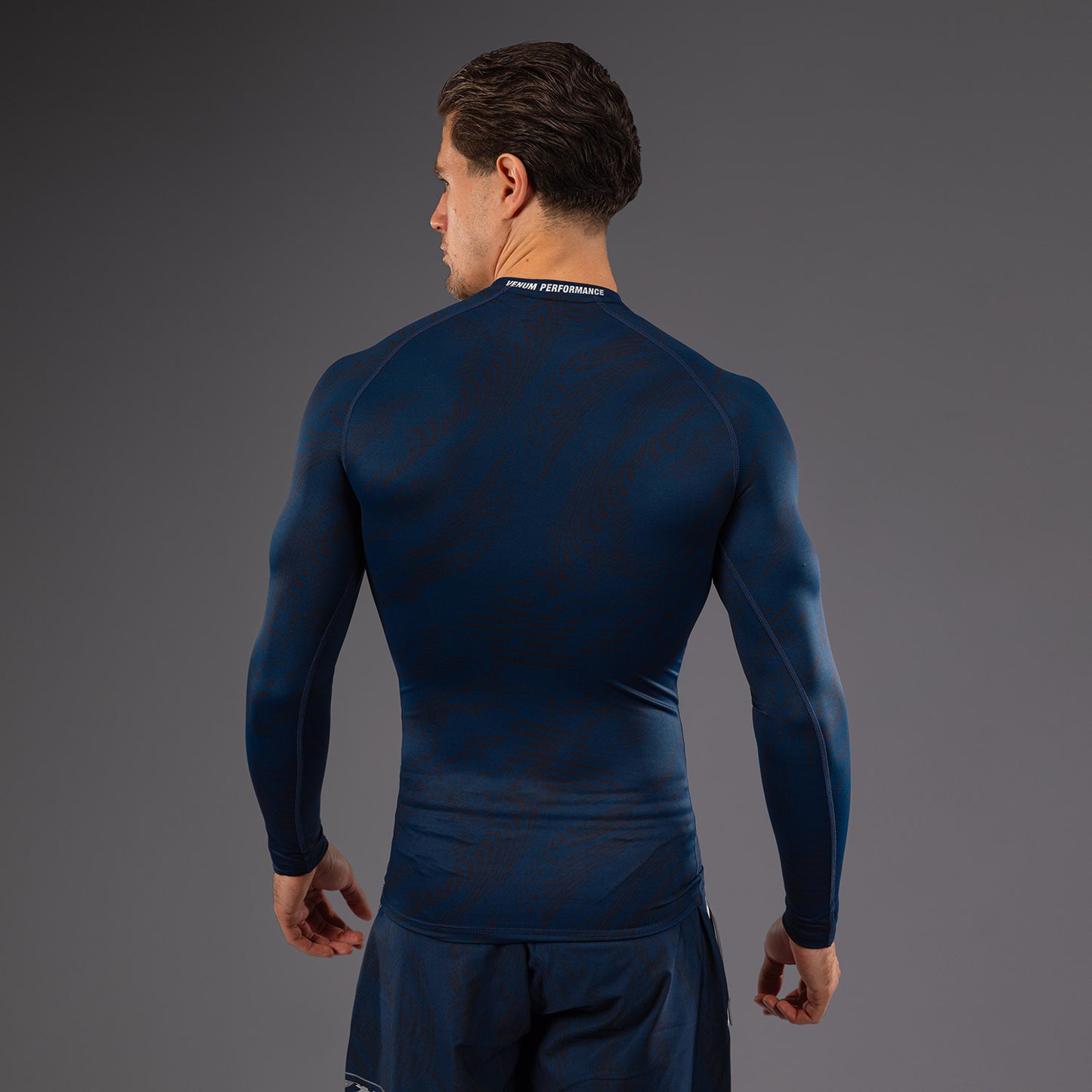 UFC Fusion by Venum Fight Week Rashguard a maniche Longhe Performance - Blu oceanico