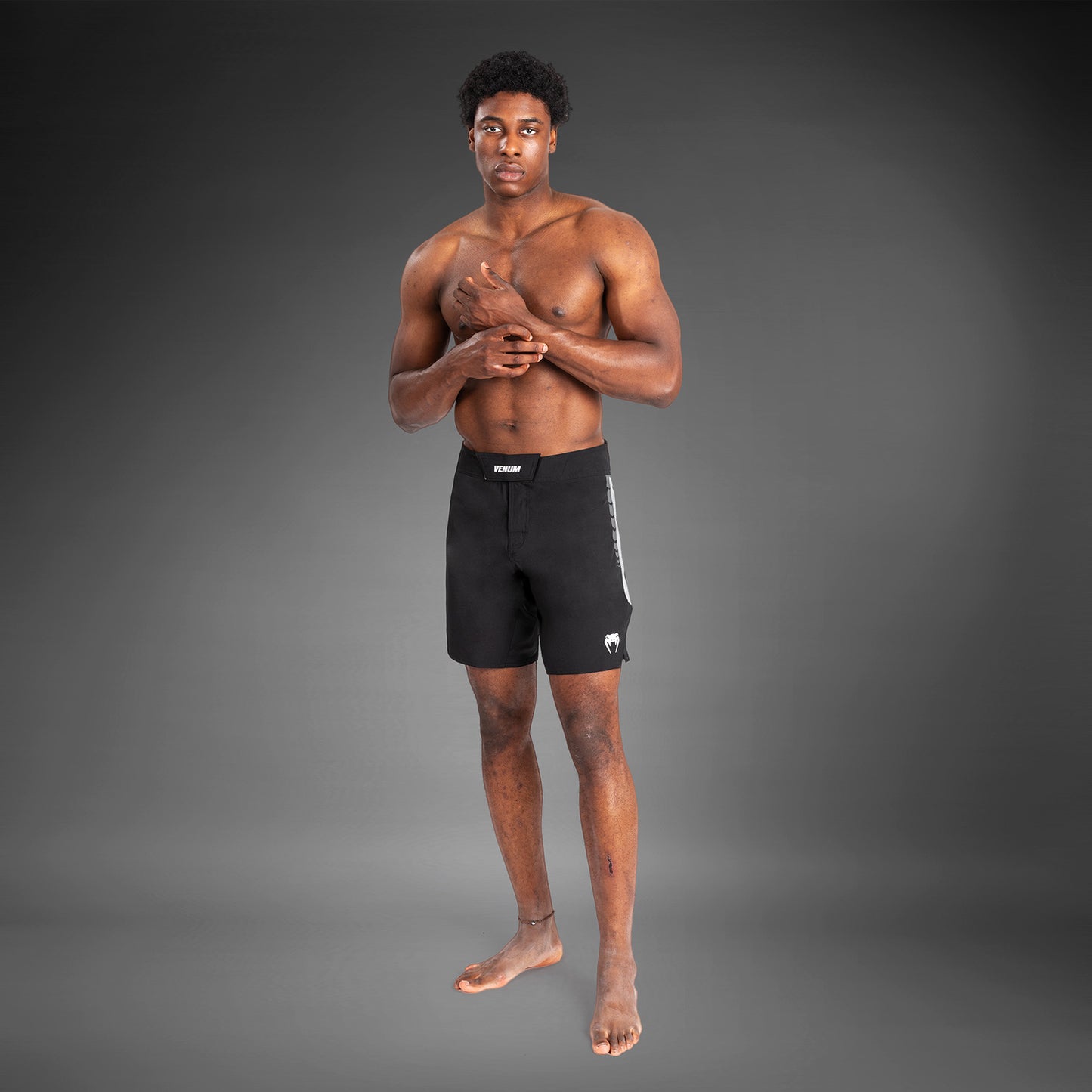 Venum Tempest Pantaloncini da Combattimento per Uomo - Nero/Grigio