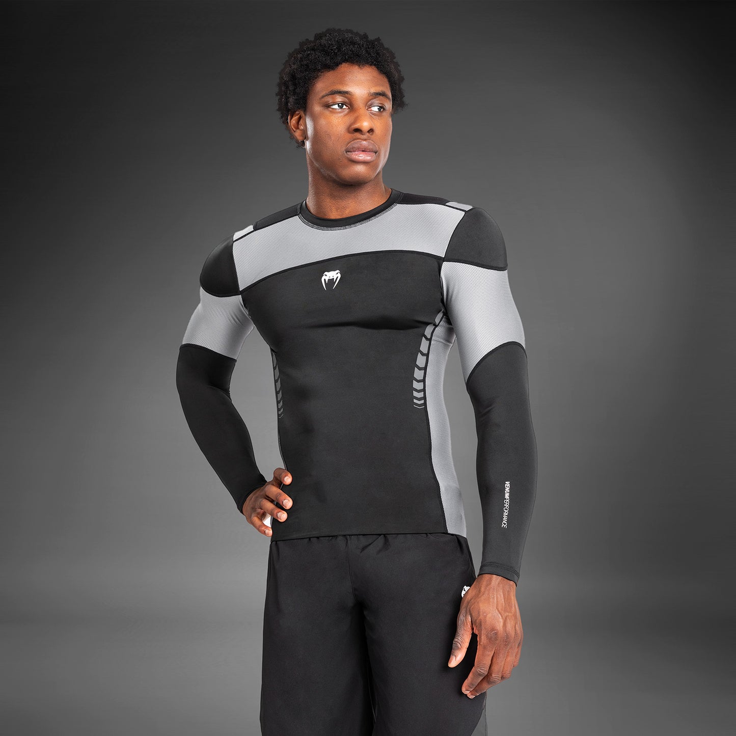 Venum Tempest Rashguard a maniche lunghe - Nero/Grigio