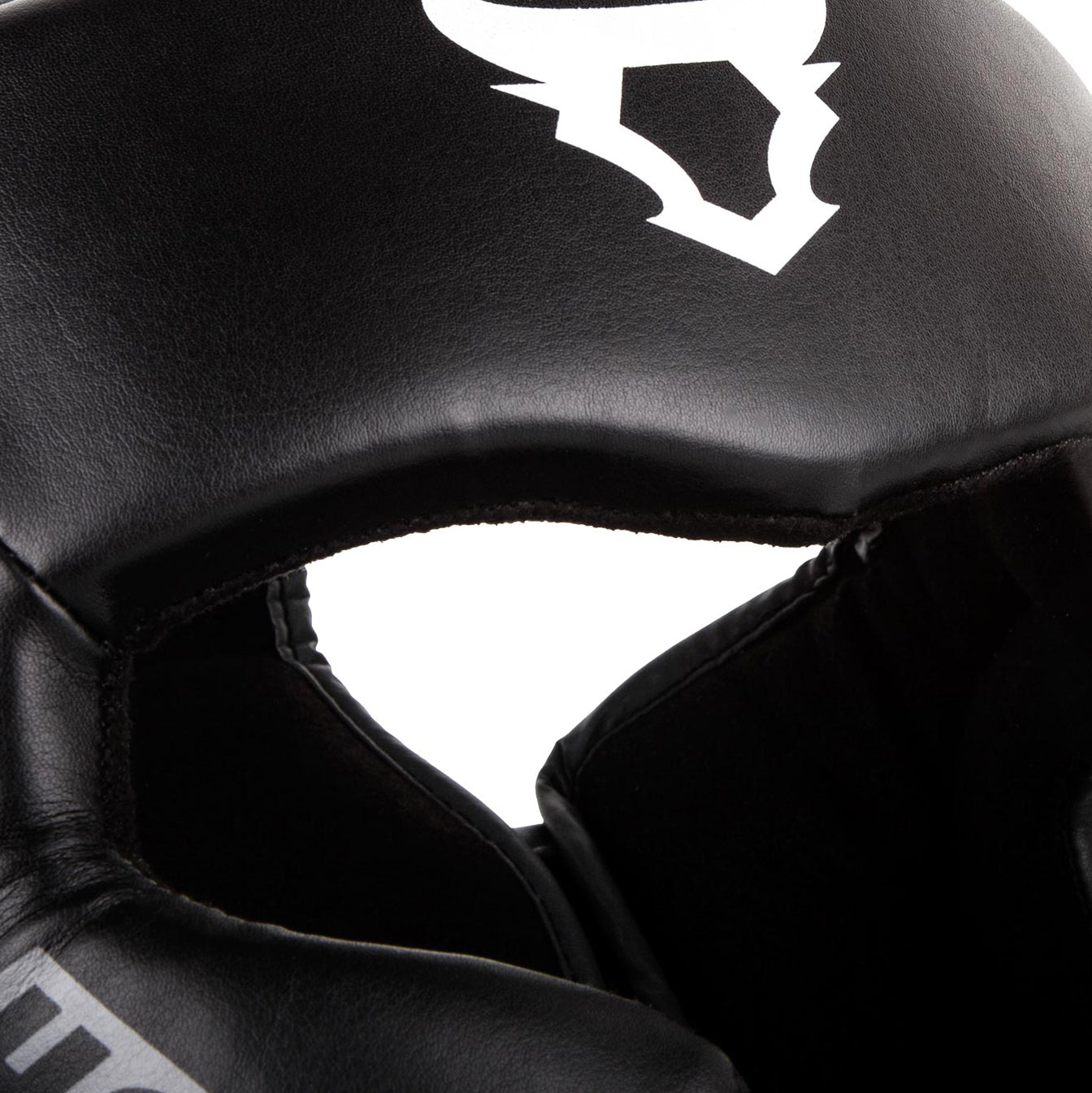Ringhorns Charger by Venum Headgear – Nero