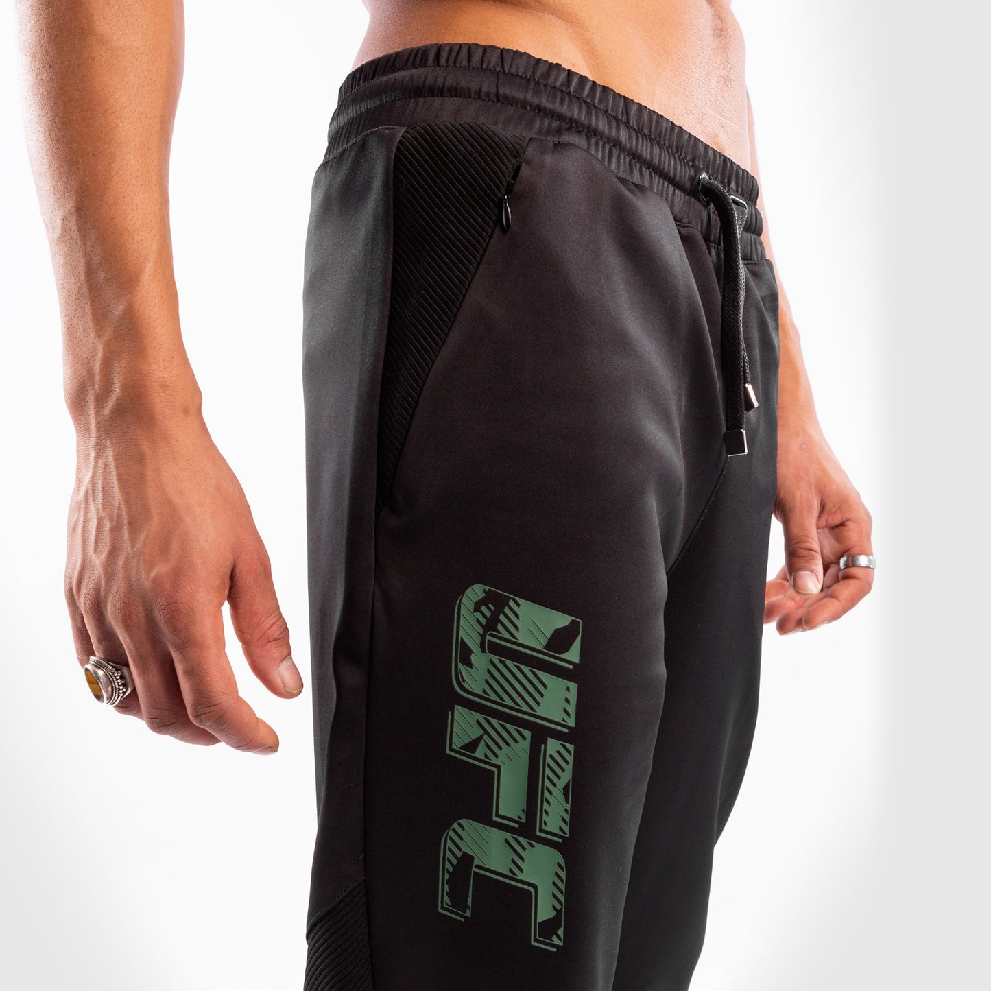 Pantaloni da Jogging Uomo UFC Venum Authetic Fight Week - Verde