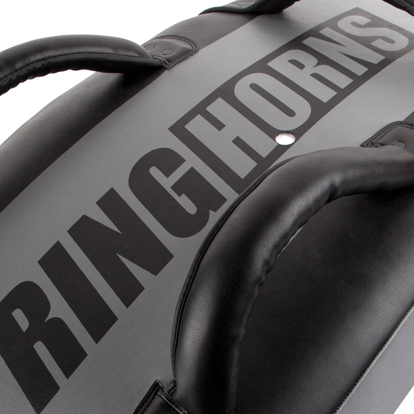 Ringhorns Charger by Venum Strike Shield – Nero