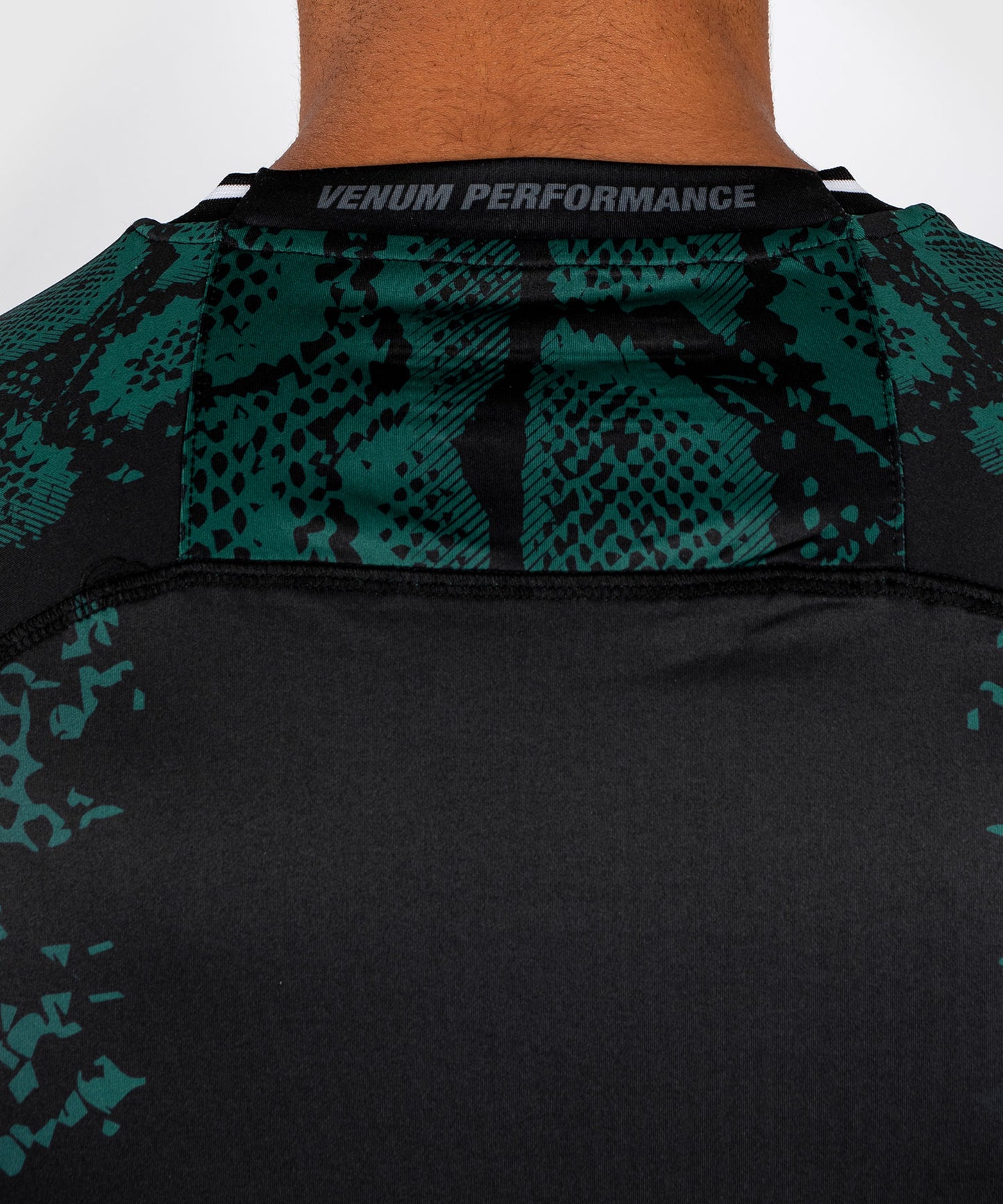 UFC Adrenaline by Venum Authentic Fight Night Maglia da Uomo - Emerald Edition - Verde/Nero