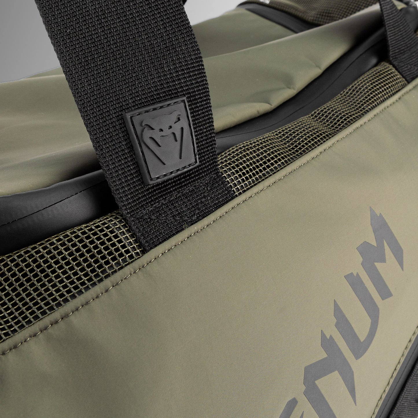 Venum Trainer Lite Evo Borsa Sportiva (48L) – Kaki/Nero