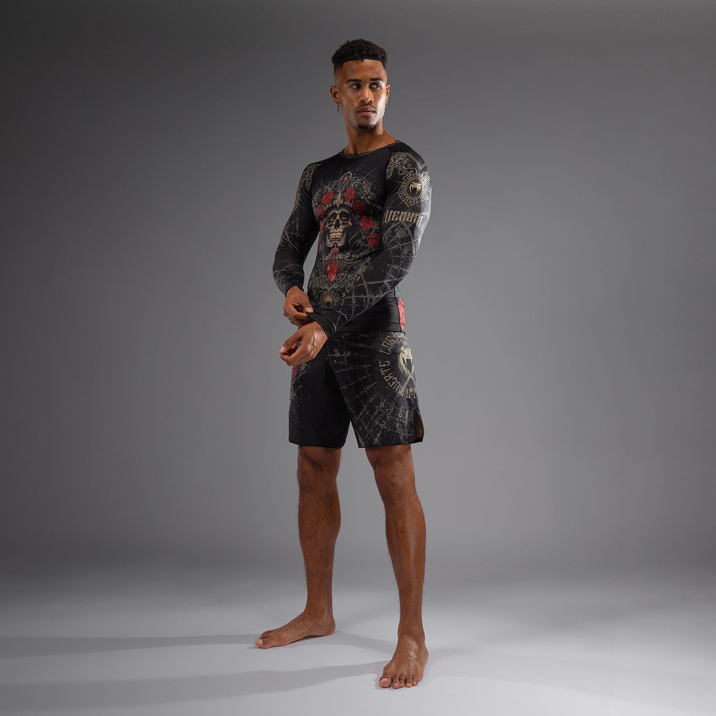 Venum Santa Muerte 5.0 Rashguard a maniche Lunghe - Nero Profondo/Oro