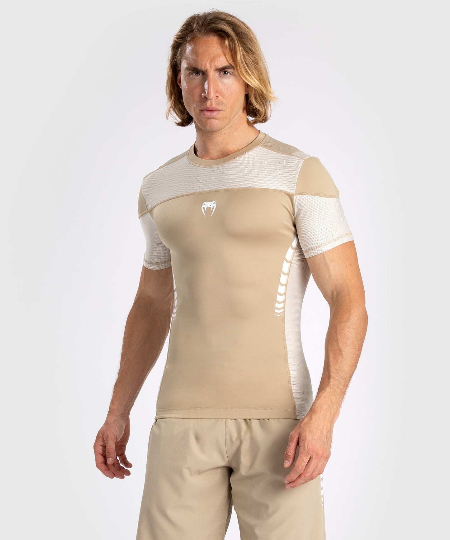 Venum Tempest Rashguard a Maniche Corte per Uomo - Beige/Sabbia
