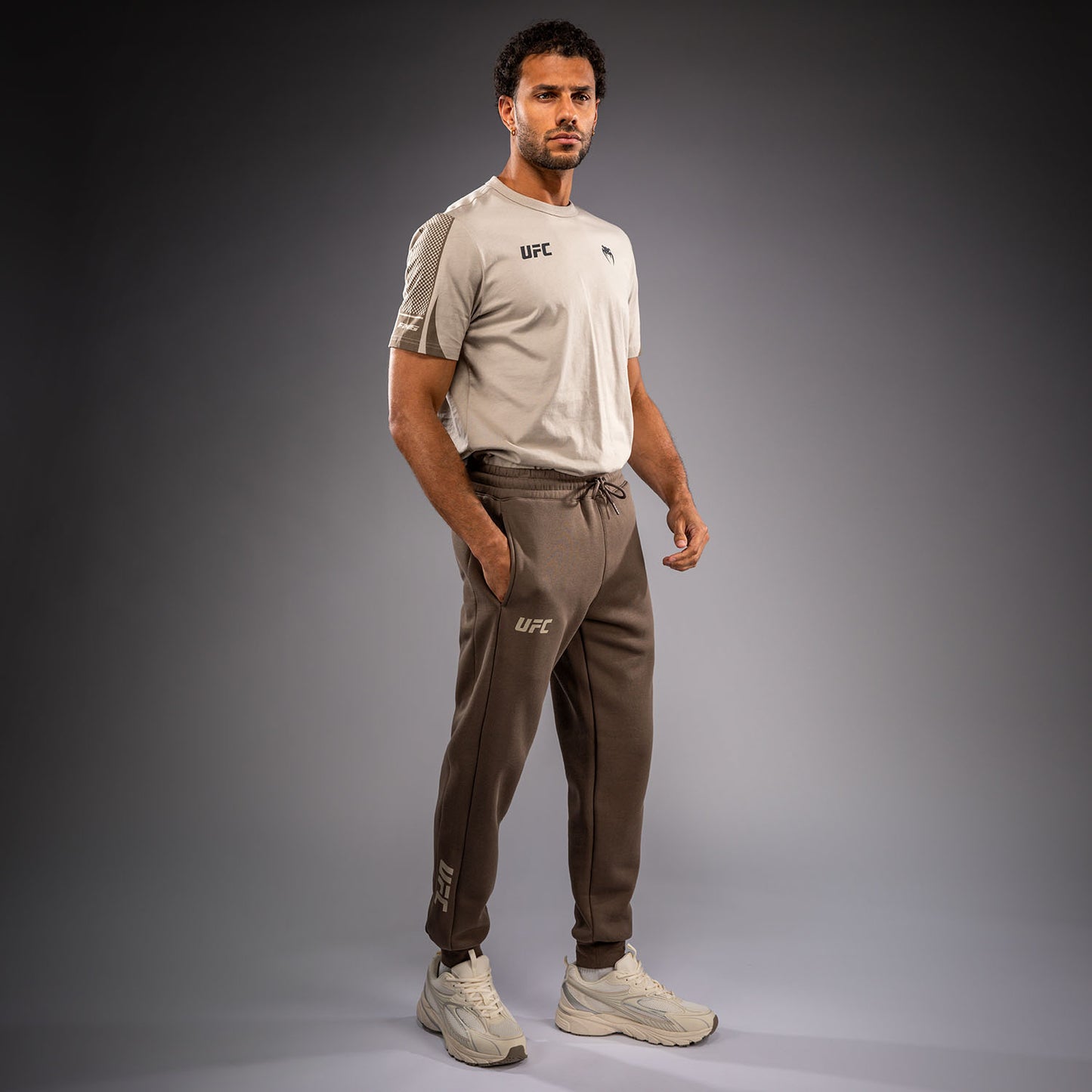 Venum UFC Unity by Venum Authentic Fight Week Pantaloni in Cotone da Uomo - Marrone