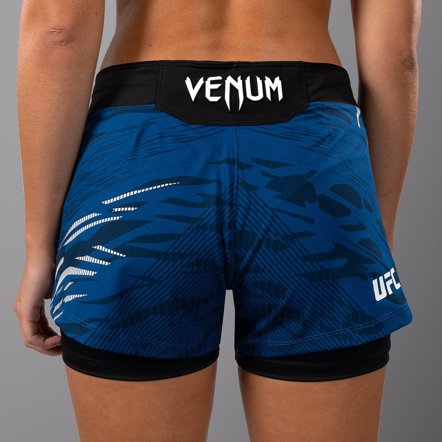 UFC Fusion by Venum Authentic Fight Night Shorts da Lotta per Donna - Blu
