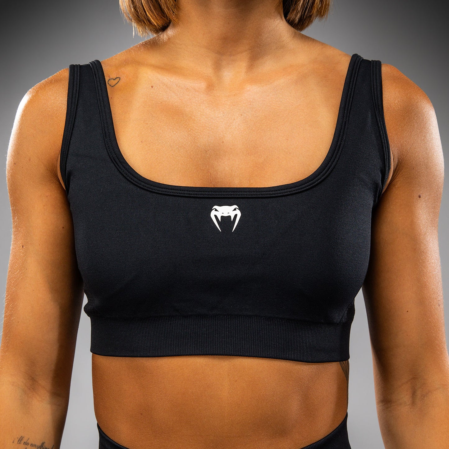 Venum Sculpt Reggiseno sportivo lungo – Nero/Bianco