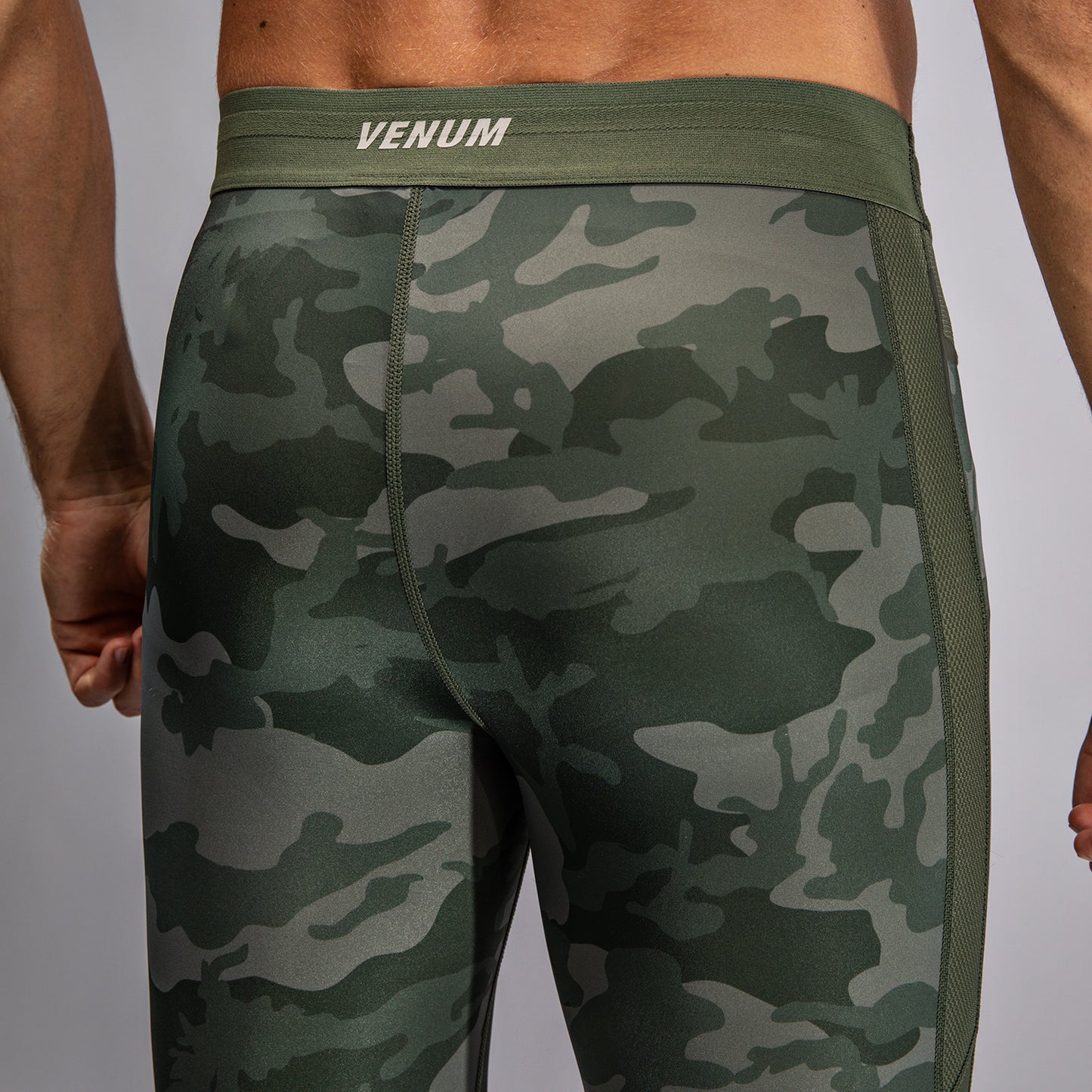 Venum G-Fit Air Pantaloni a compressione - Camo Esercito