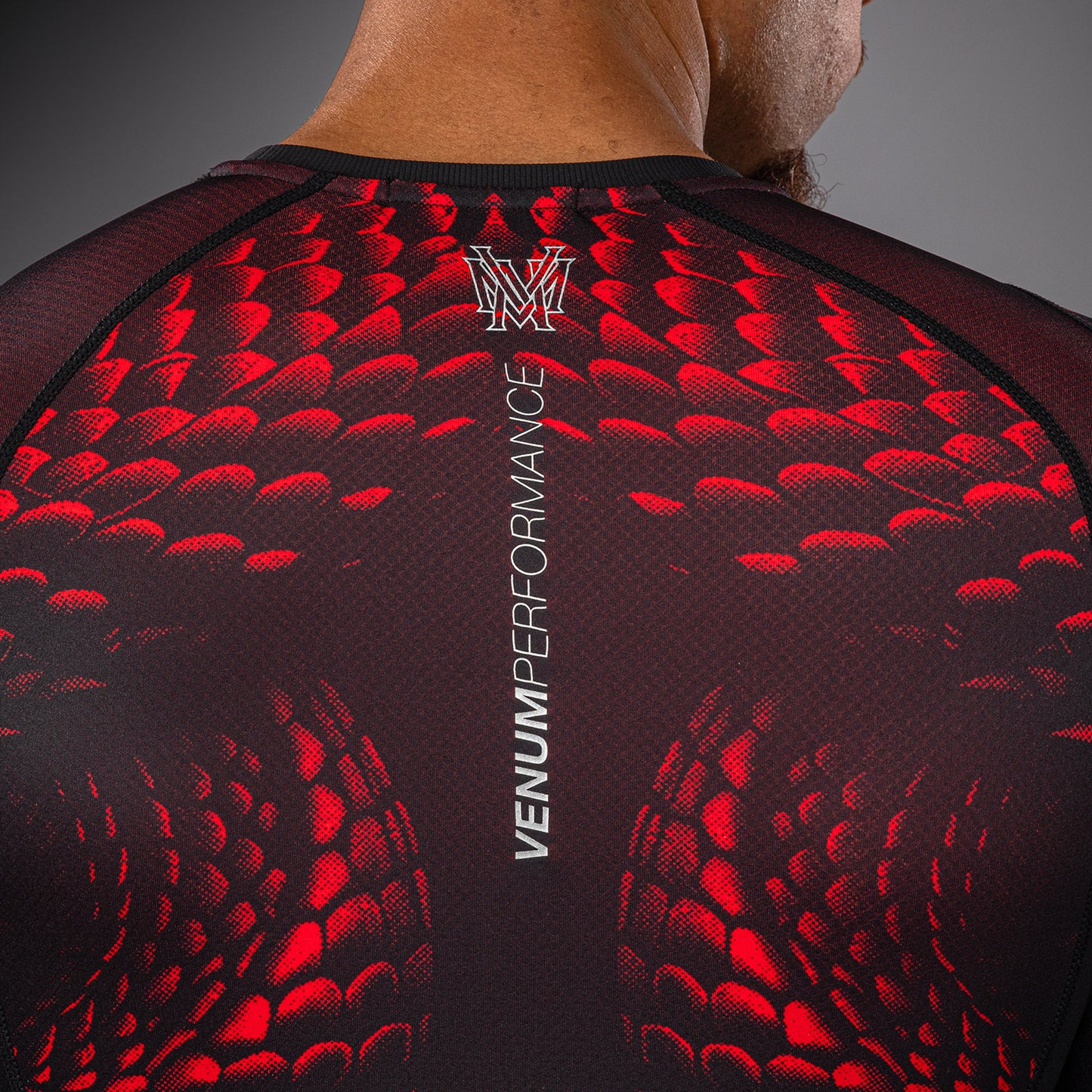 Venum Matupa Rashguard a Maniche Lunghe - Nero/Rosso/Argento