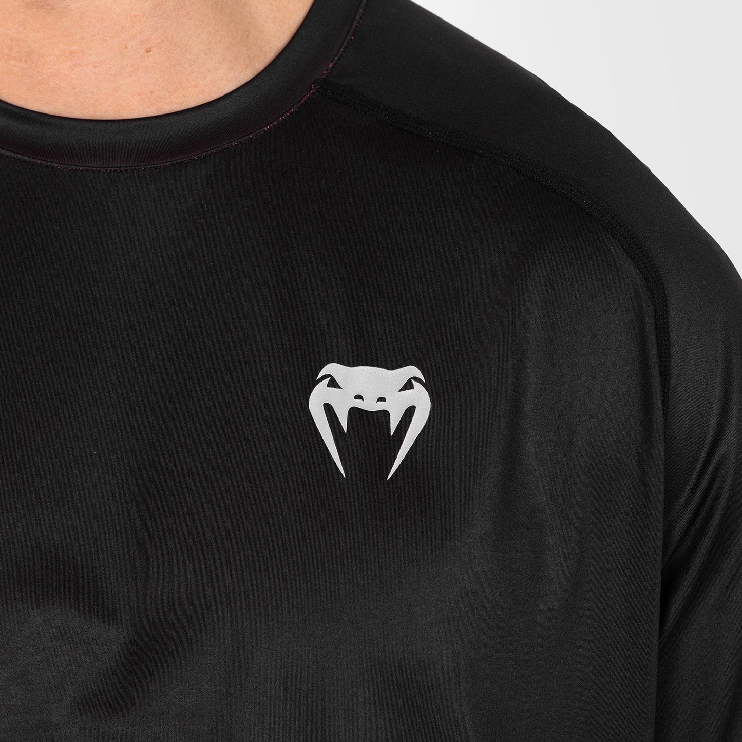 Camicia UFC Venum Performance Institute 2.0 Camicia Dry-Tech da Uomo - Nero/Rosso