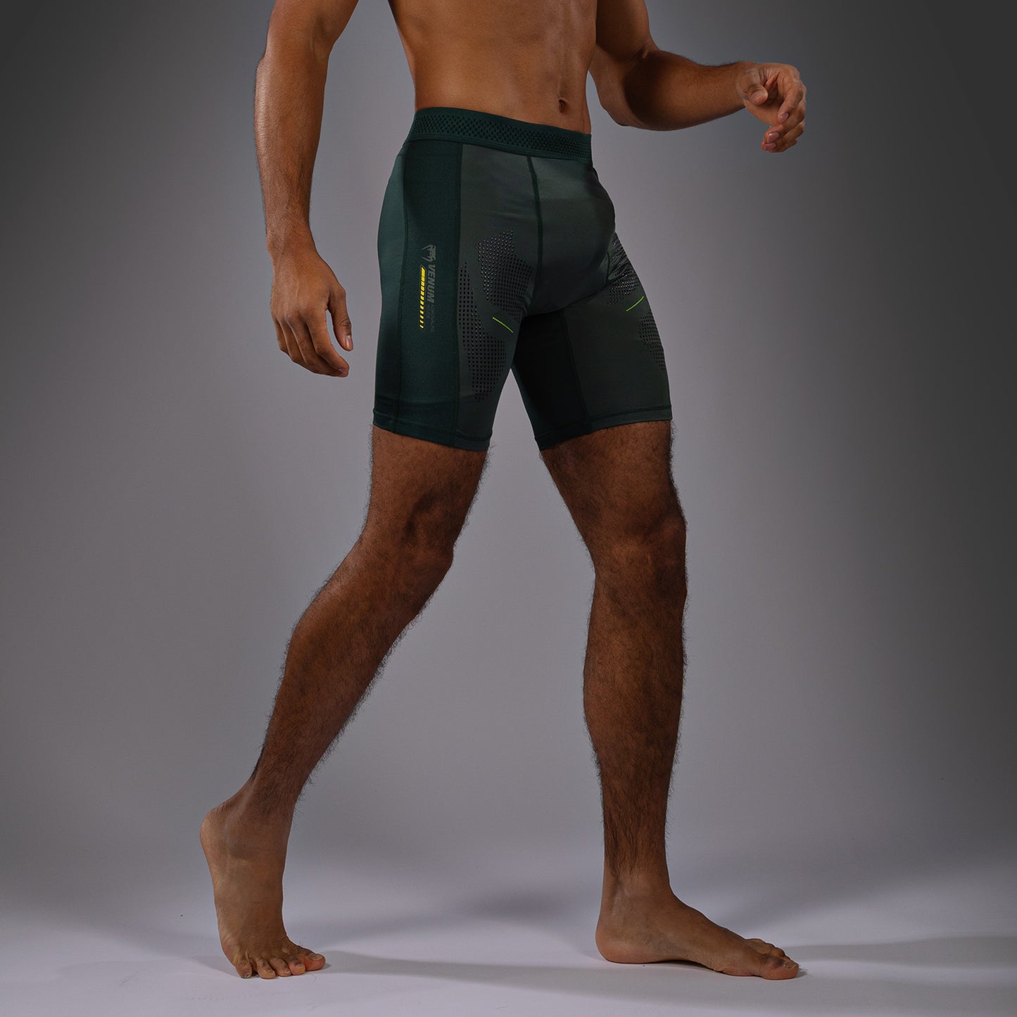 Venum Technical 3.0 Pantaloncini a compressione - Verde Foresta