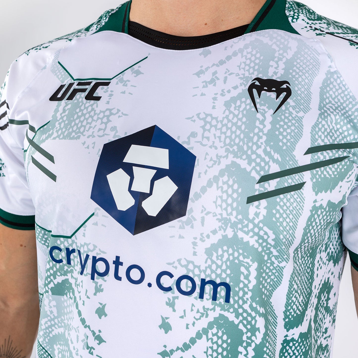 UFC Adrenaline by Venum Authentic Fight Night Maglia da Uomo - Emerald Edition - Bianco/Verde