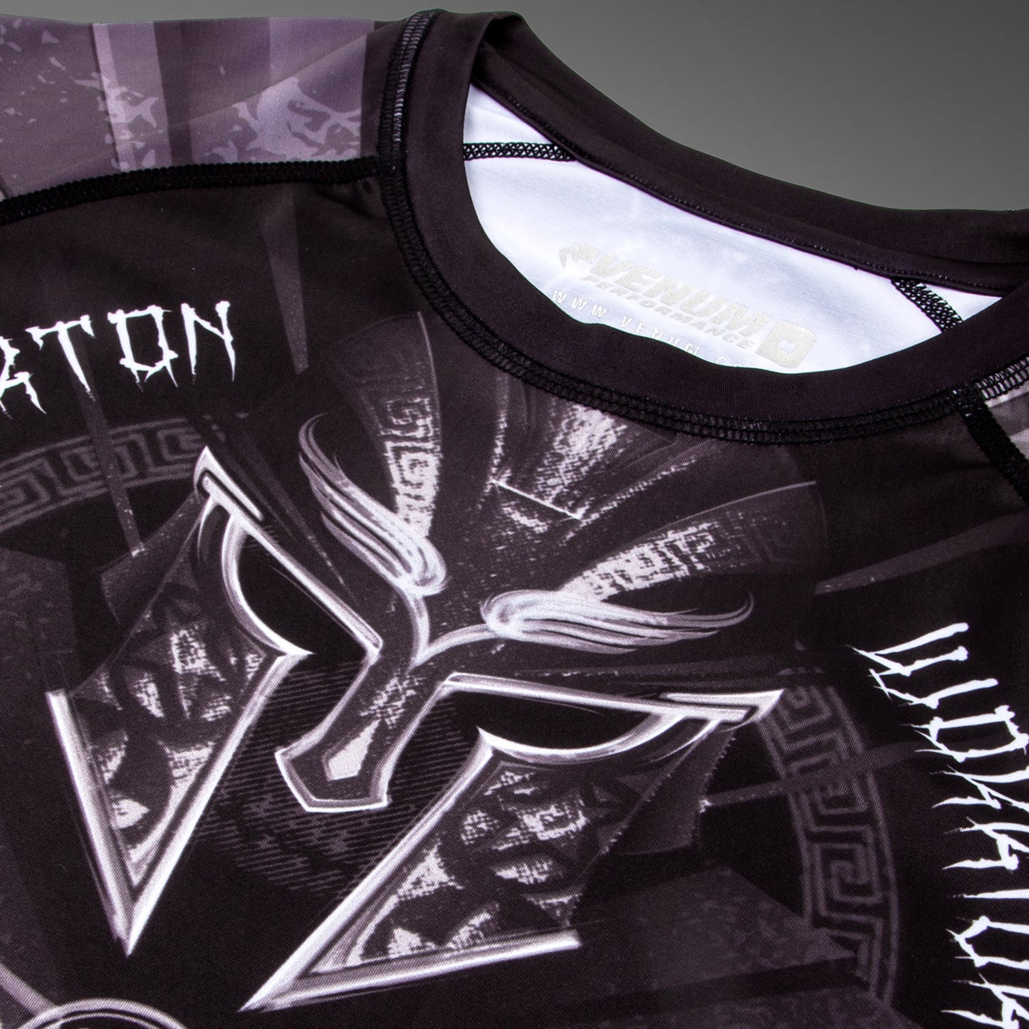 Venum Gladiator 3.0 Rashguard a maniche longhe - Nera/Bianca