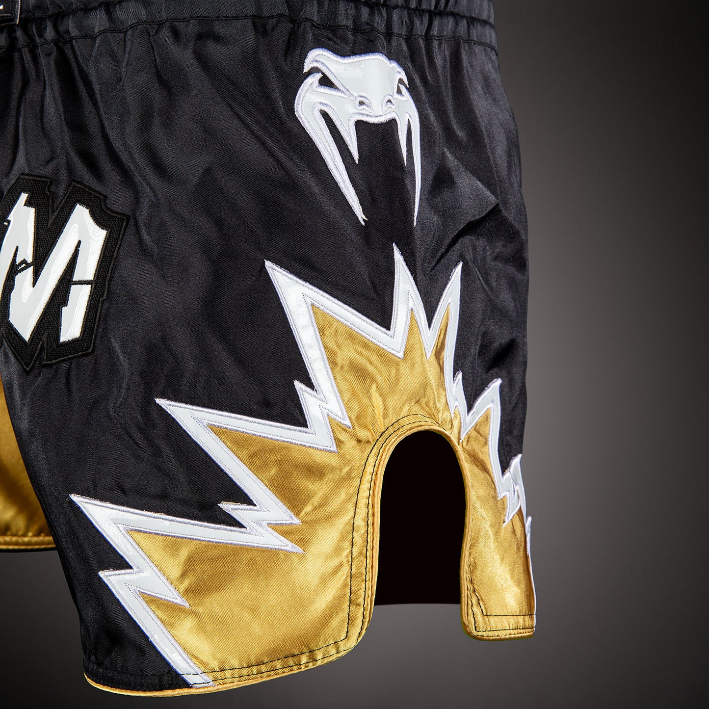 Venum Inferno 2.0 Pantaloni Muay Thai - Nero/Oro