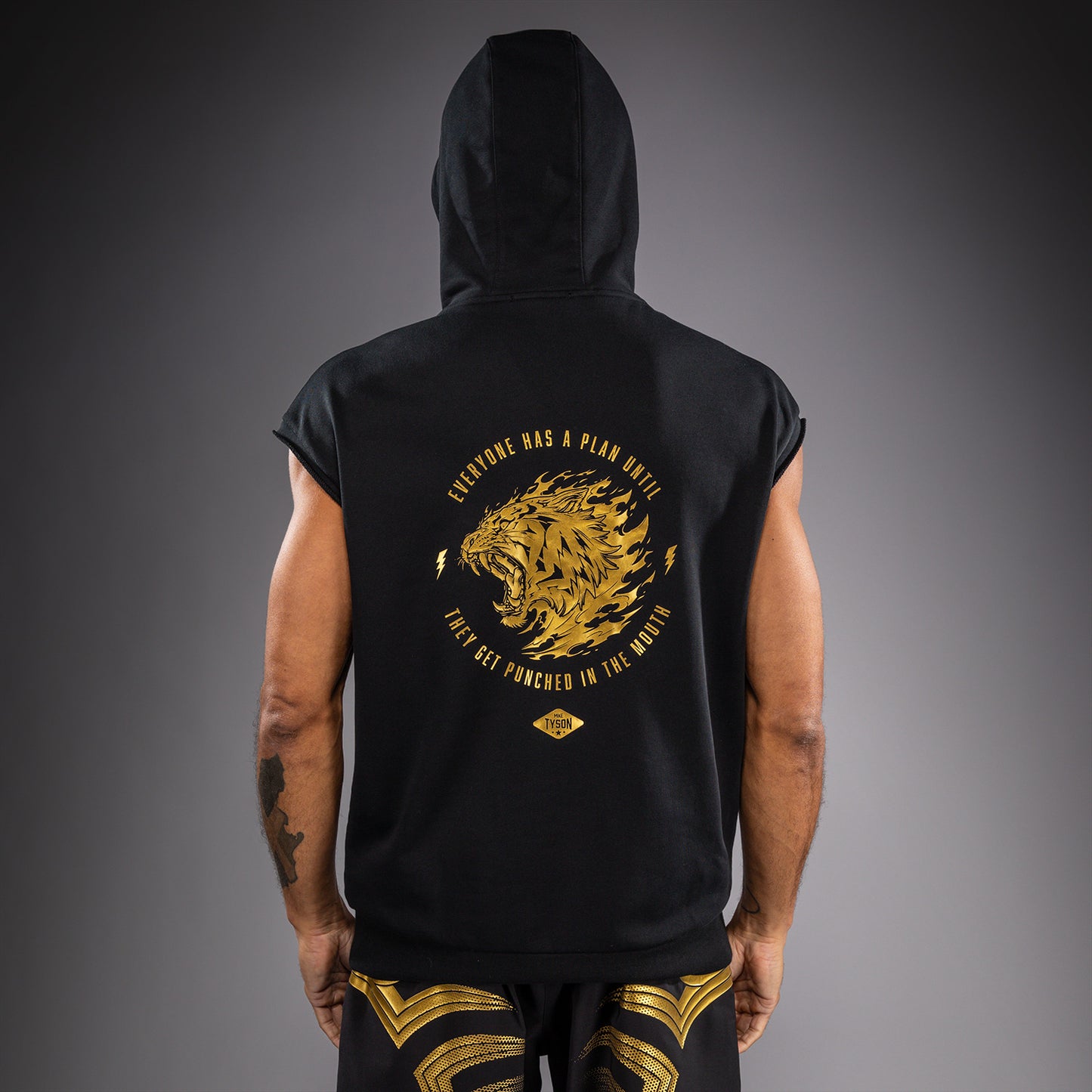 Venum x Mike Tyson Tiger Felpa con Cappuccio Senza Maniche - Nero/Oro
