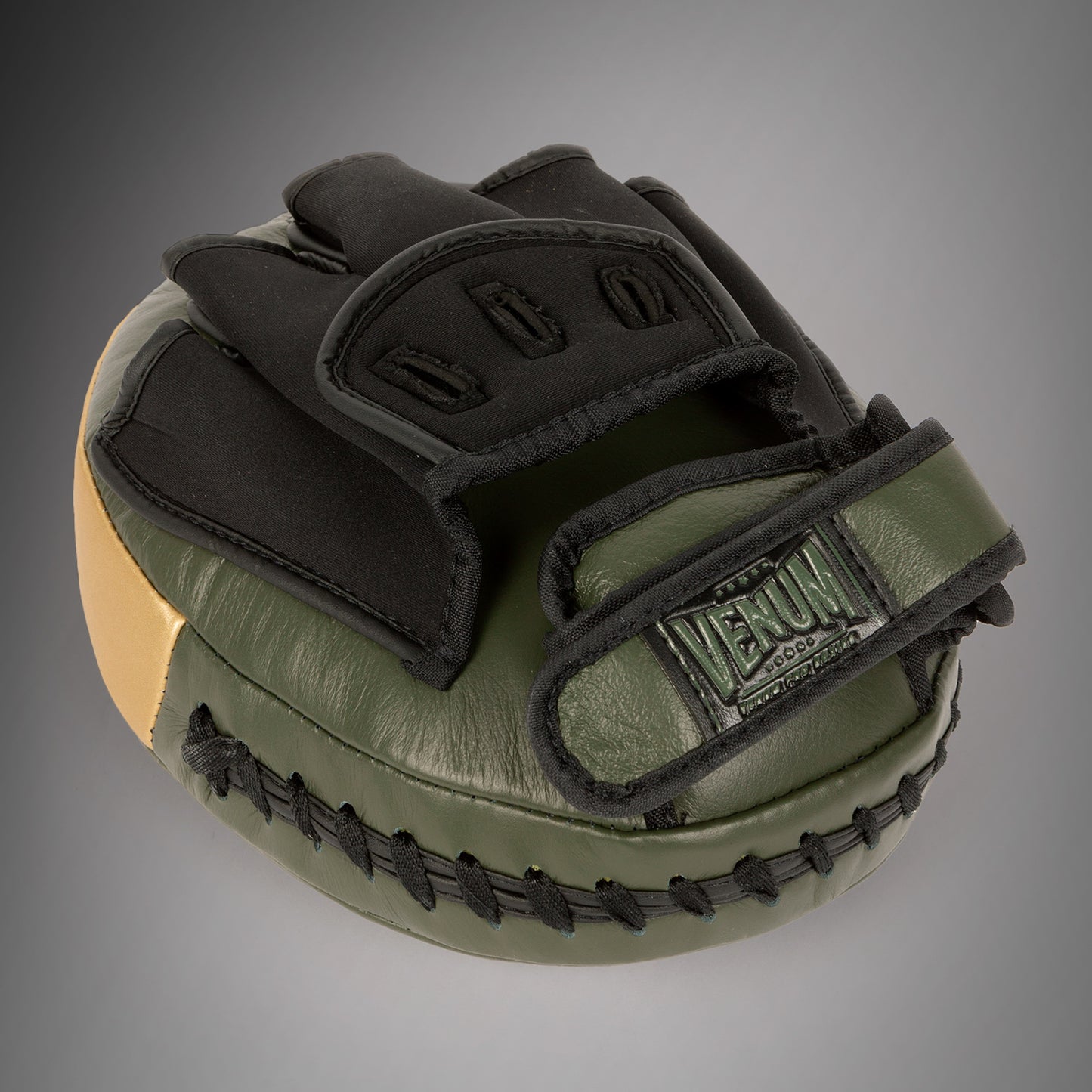 Venum Pro Boxing Mini Curved Punch Mitts (paio)