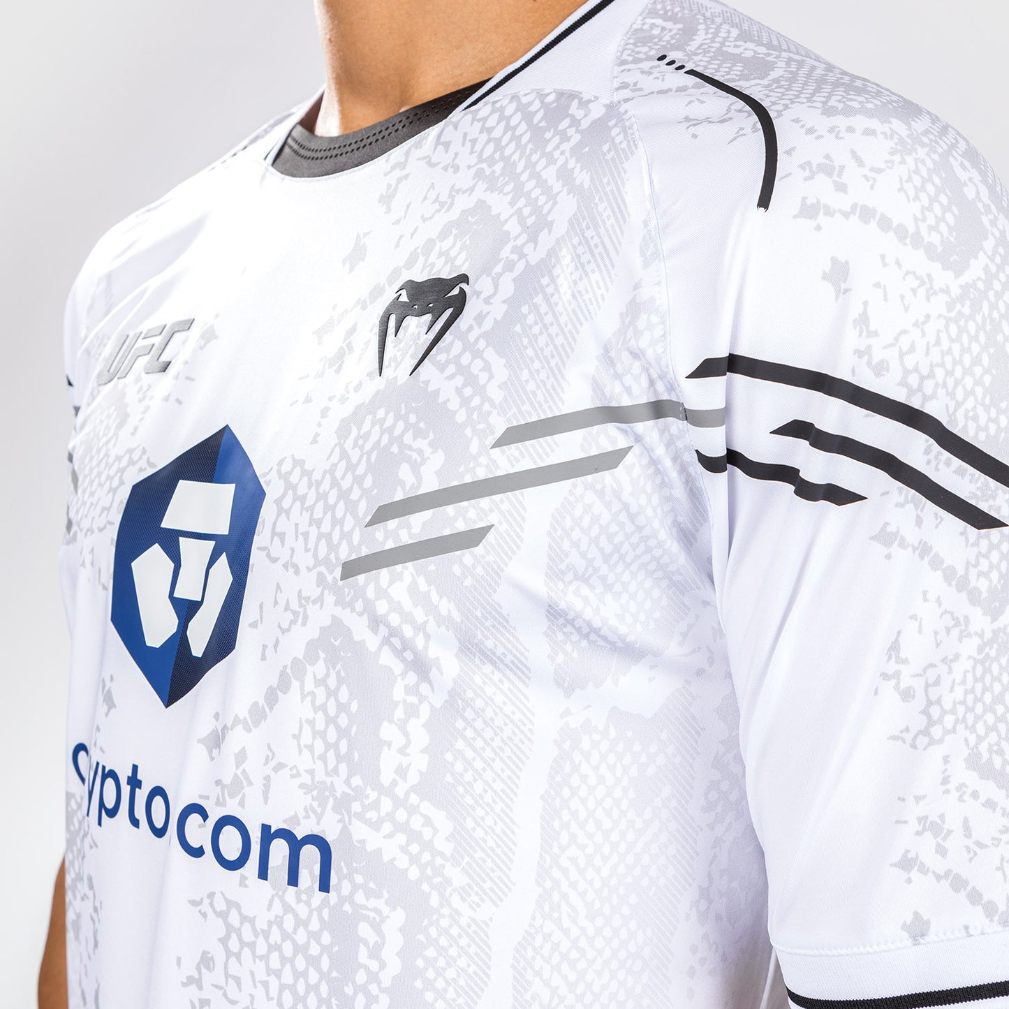 UFC Adrenaline by Venum Authentic Fight Night Maglia Dry Tech Personalizzata da Uomo - Bianco