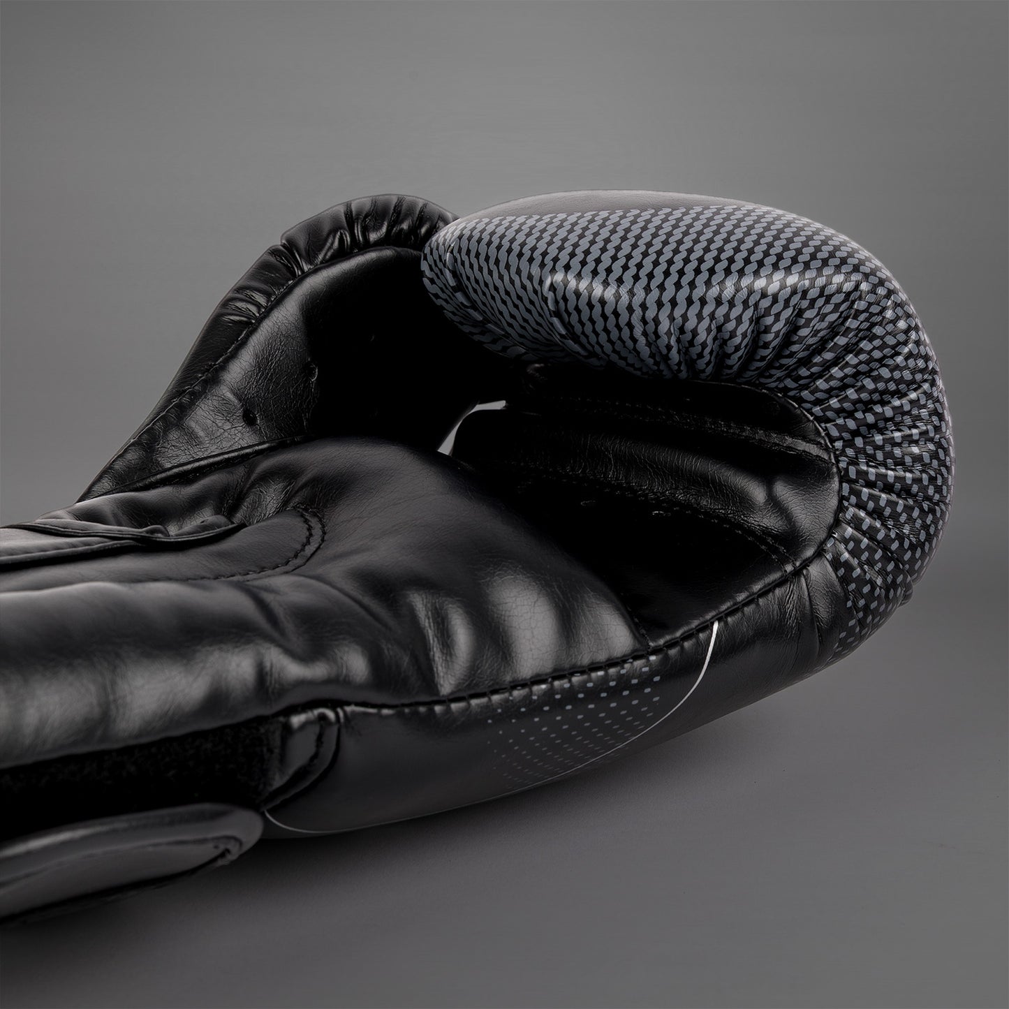 Venum Nexus Guanti da boxe – Nero/Argento