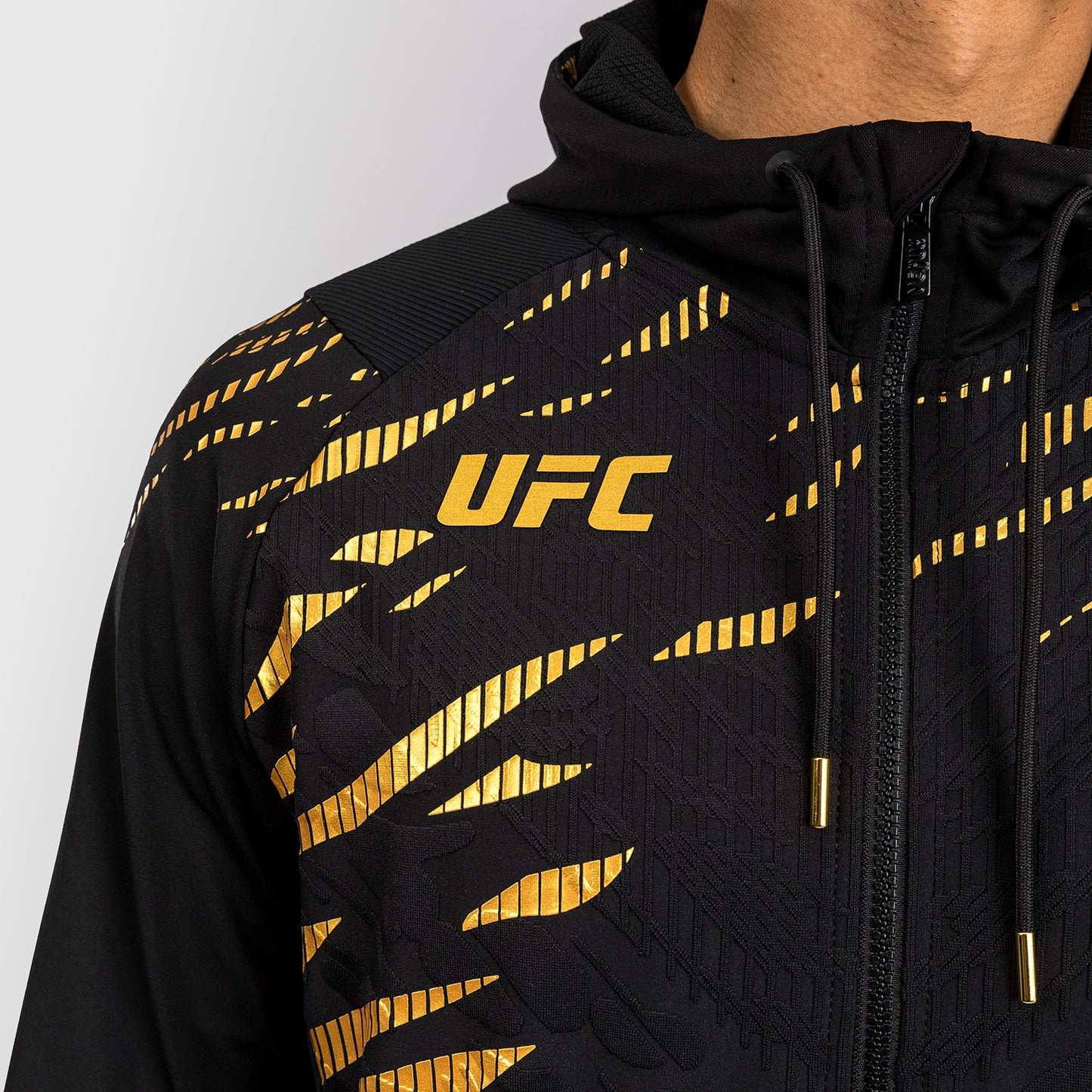 UFC Fusion by Venum Authentic Fight Night Felpa con Cappuccio per Uomo - Champion
