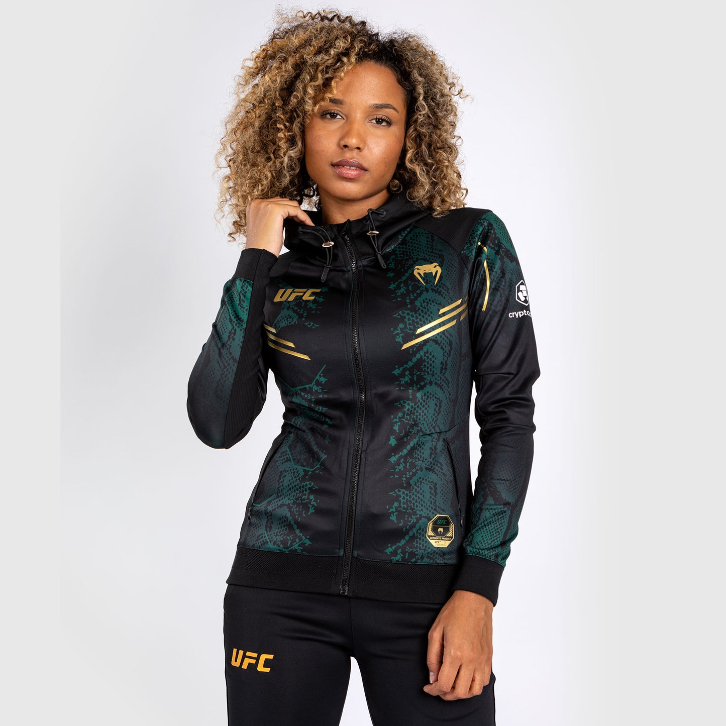 UFC Adrenaline by Venum Personalized Authentic Fight Night Felpa con cappuccio Walkout da donna - Emerald Edition - Verde/Nero/Oro