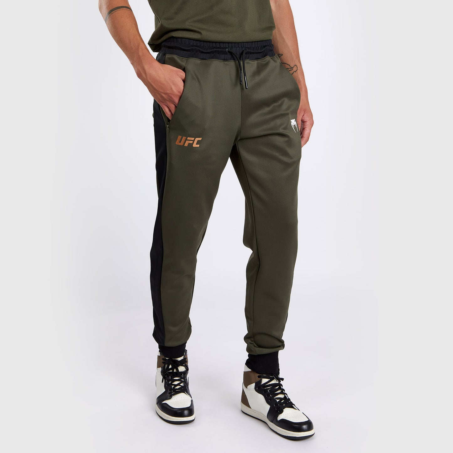 UFC Adrenaline by Venum Fight Week Pantaloni da jogging da Uomo - Khaki/Bronzo
