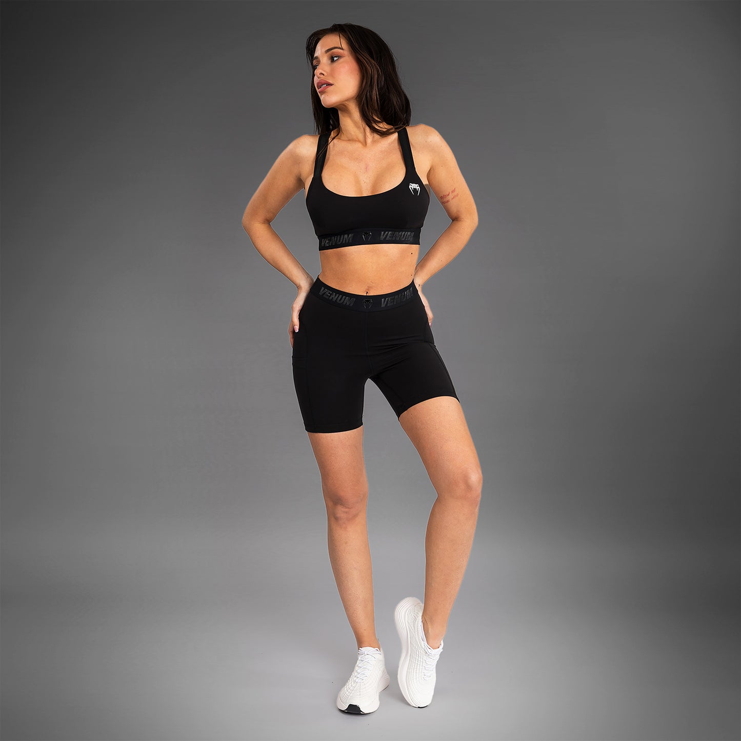Venum Elevate Reggiseno sportivo da donna - Nero
