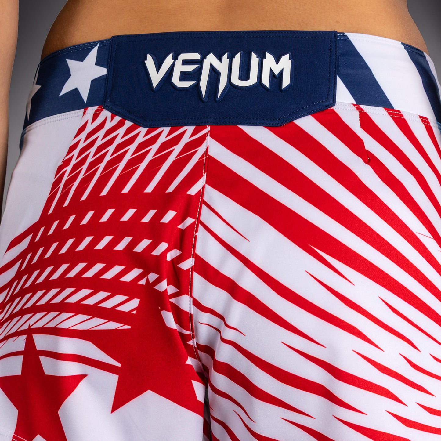 Official UFC Freedom 250 by Venum Authentic Fight Night Pantaloncini da combattimento da donna - Bianco