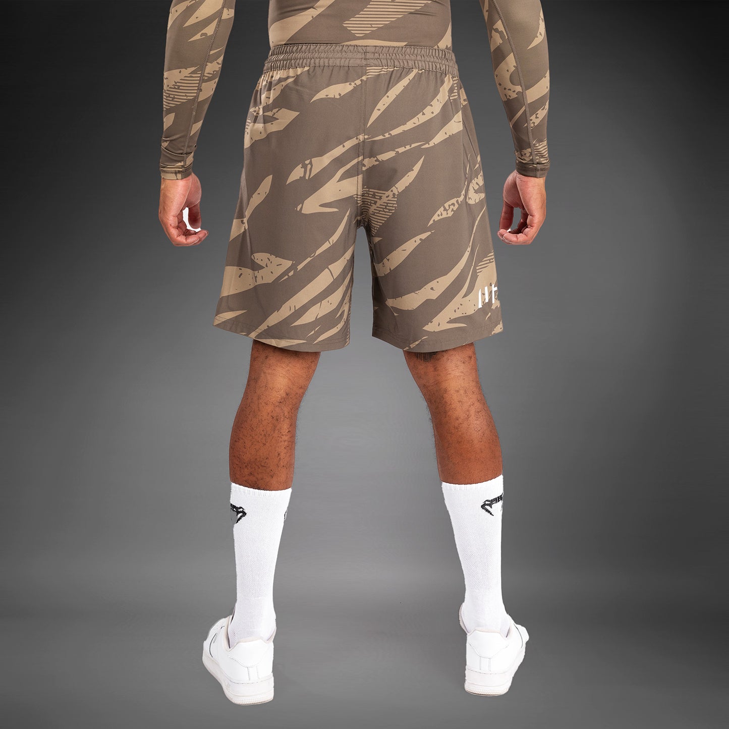 UFC Adrenaline by Venum Fight Week performance Pantaloncini da Uomo - Desert Camo