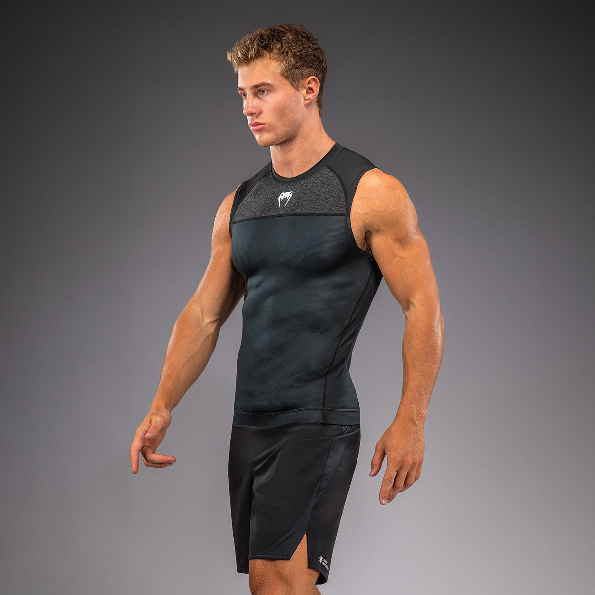 Venum G-Fit Scale Rashguard senza maniche - Nero