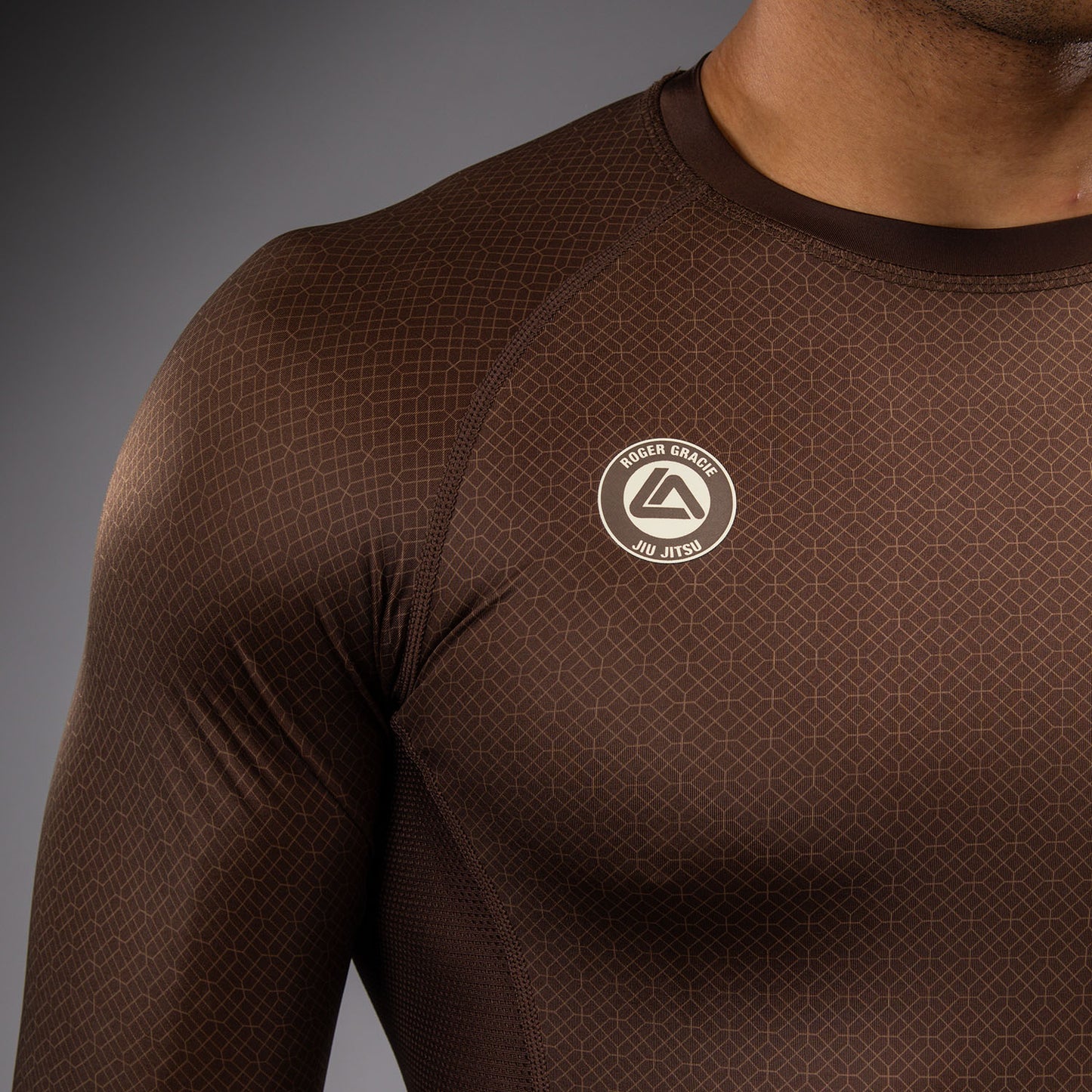 Venum x Roger Gracie Academy Rashguard a Maniche Lunghe - Marrone Scuro