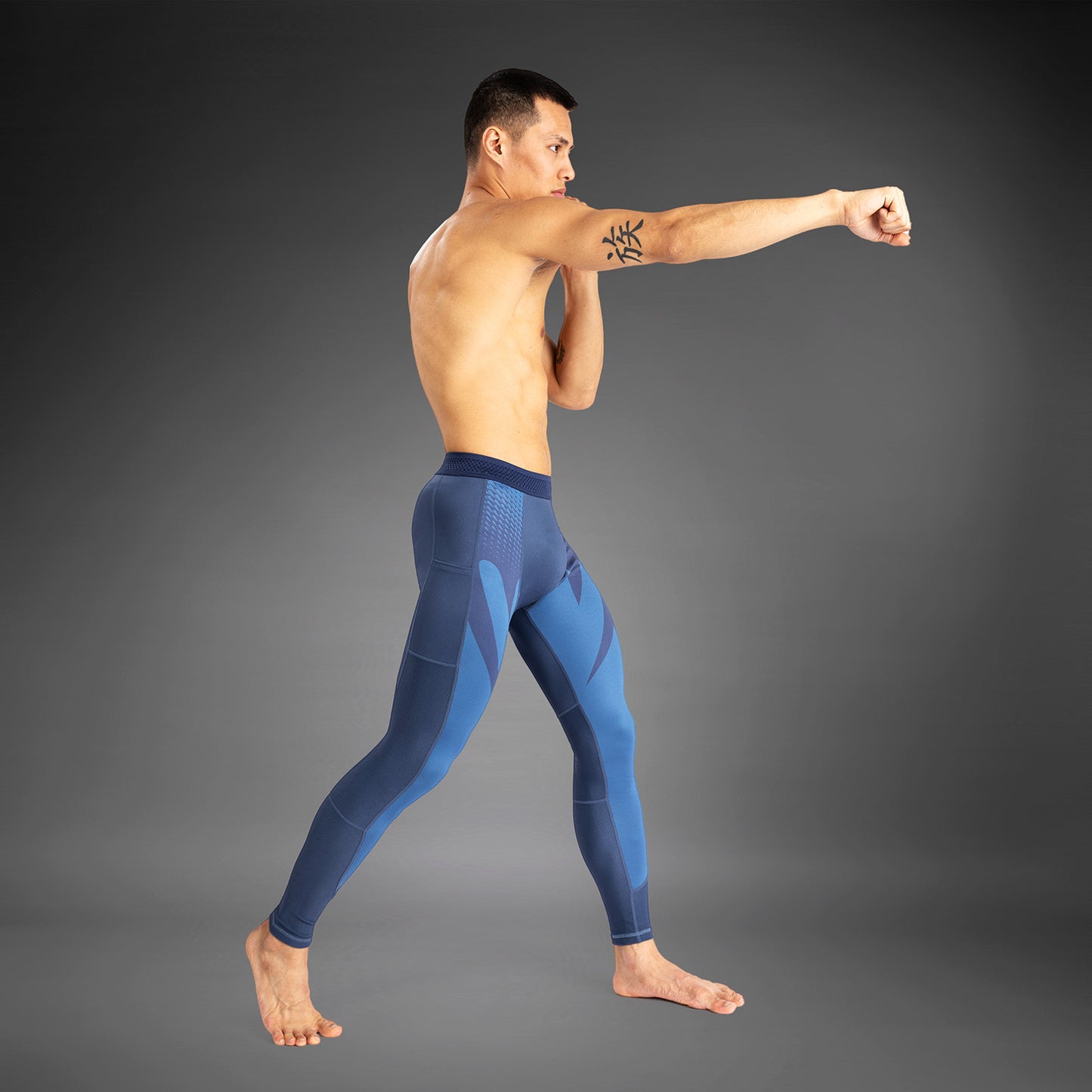 Venum Attack Pantaloni a Compressione da Uomo - Blu Navy