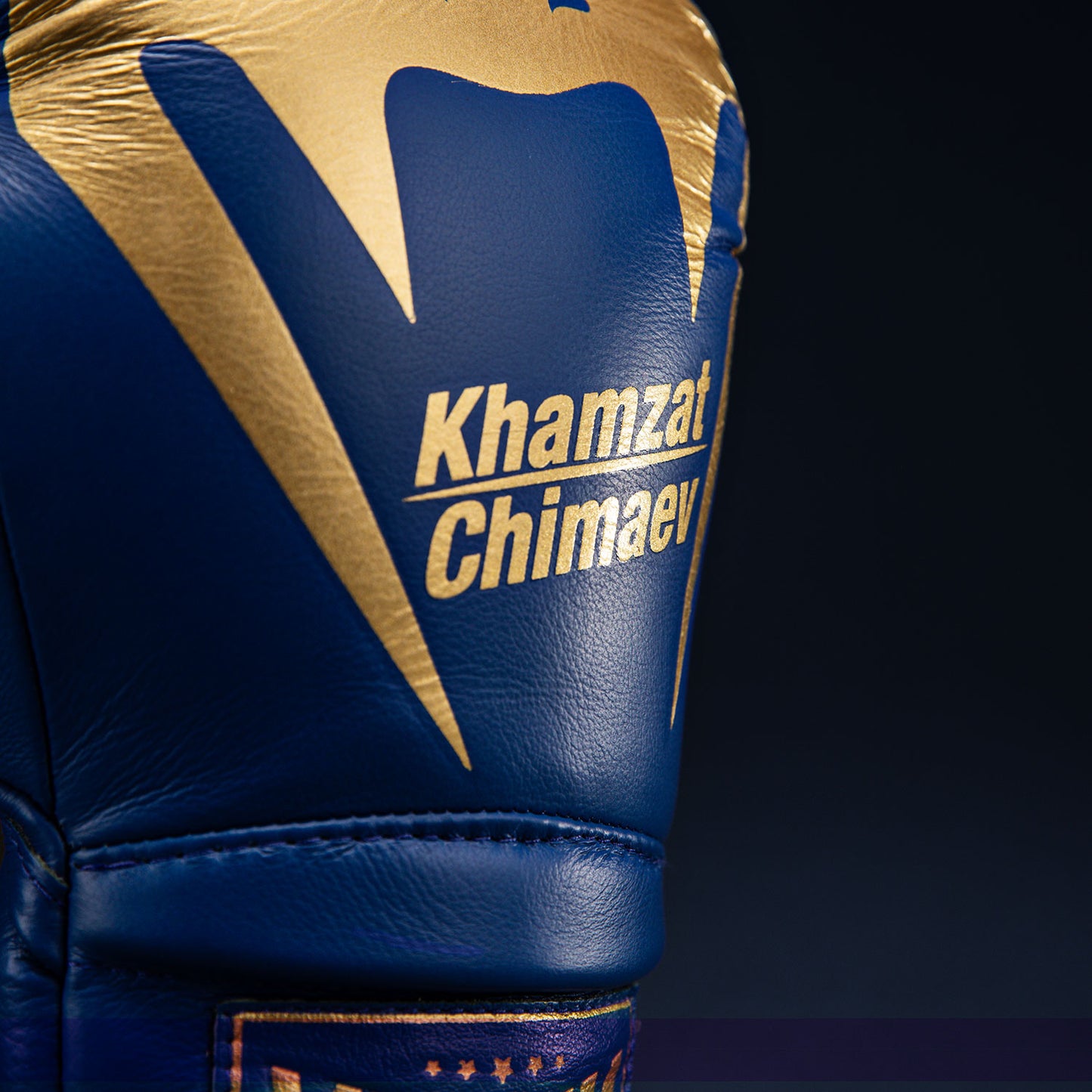 Guantoni da boxe Venum Giant 2.0 Khamzat Chimaev Pro - Blu oro
