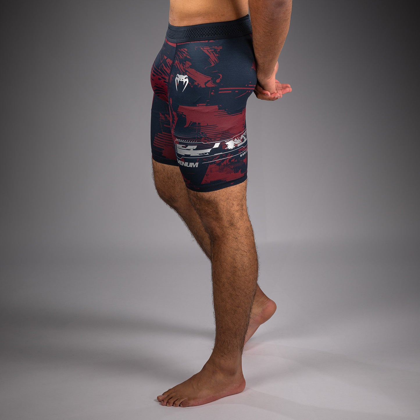 UFC Zenith by Venum Authentic Fight Week Pantaloncini Vale Tudo Performance Uomo - Blu navy/Bordeaux/Argento