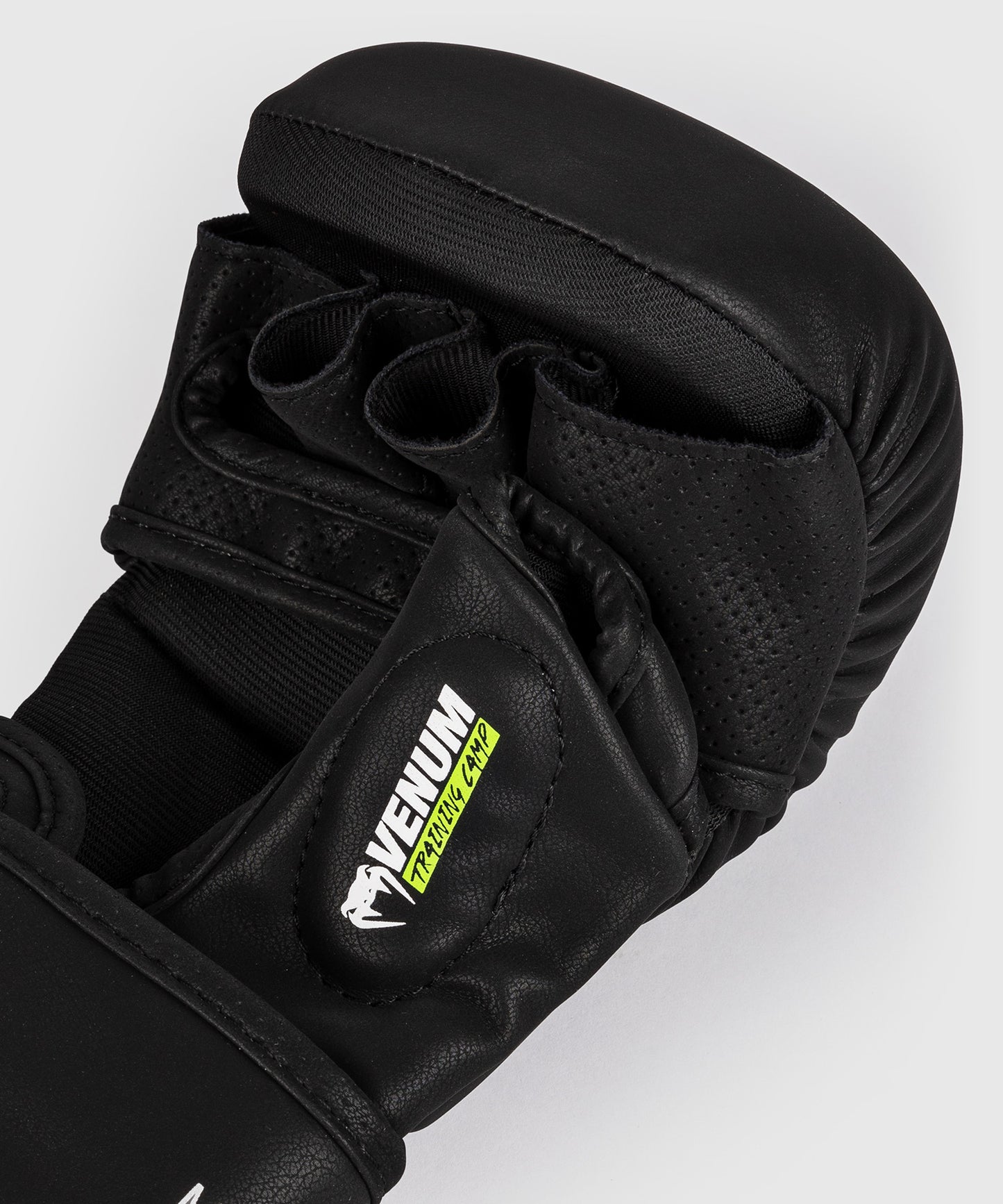 Venum Training Camp 4.0 Guanti da sparring per MMA - Nero/Verde chiaro