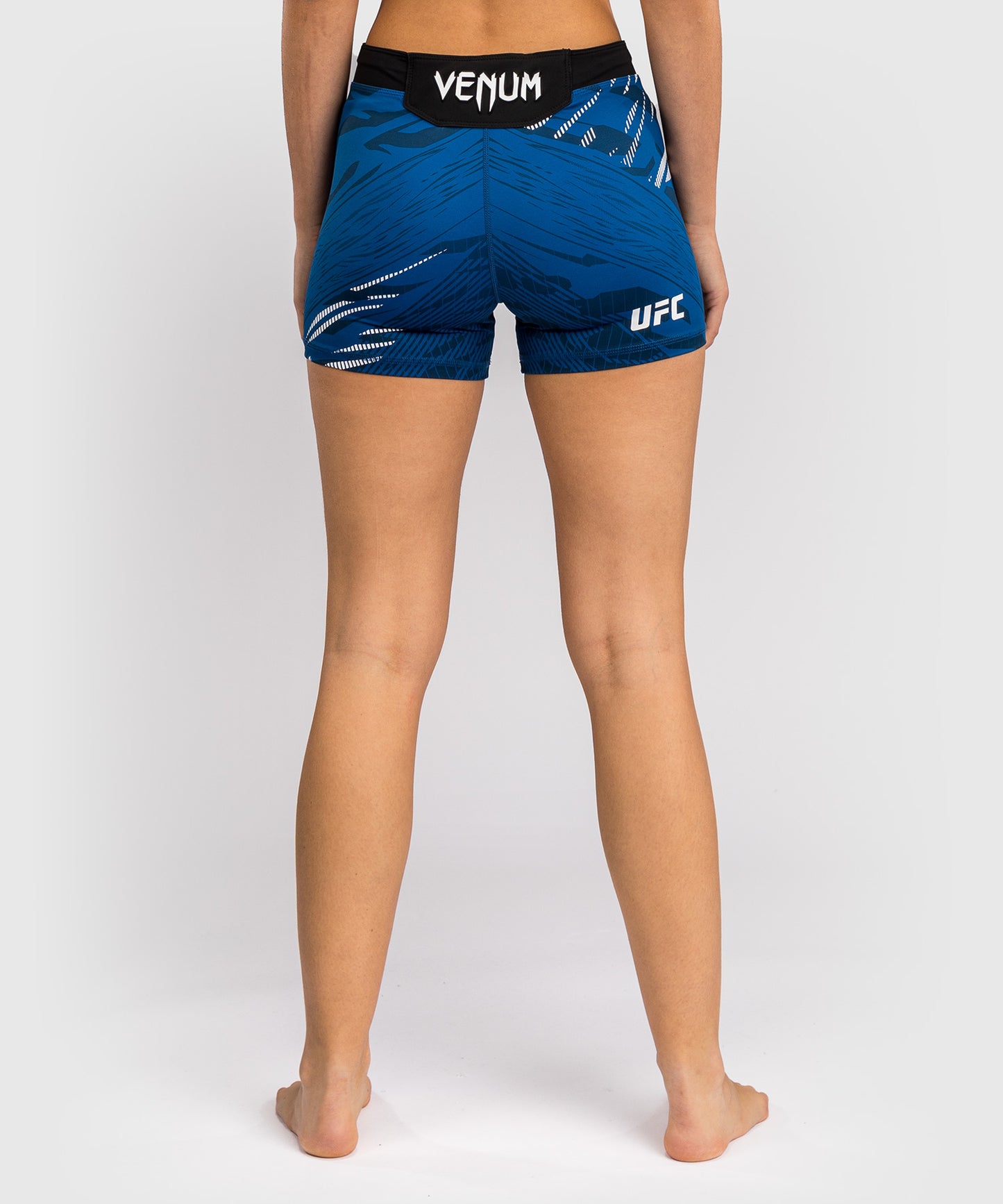 UFC Fusion by Venum Authentic Fight Night Vale Tudo Shorts per Donna - Fit Corto - Blu