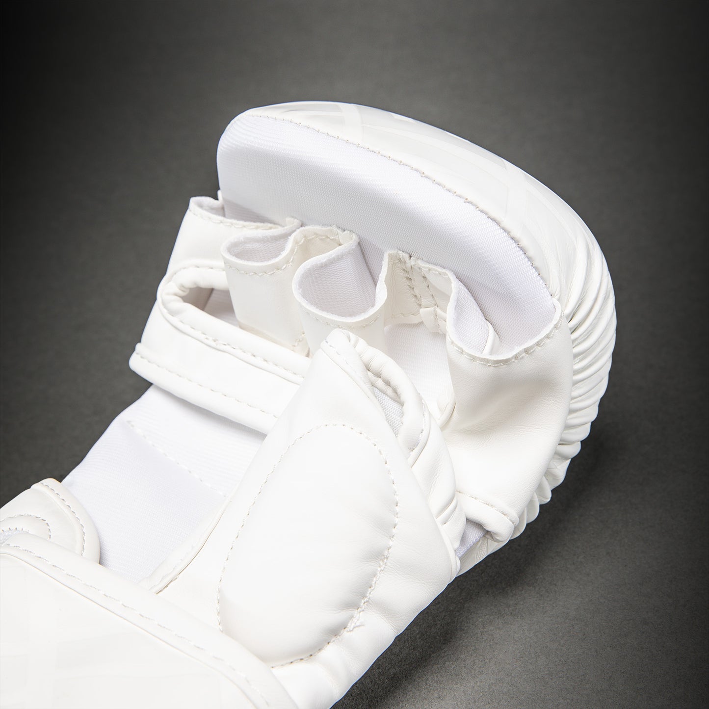 Venum Contender 1.5 XT 3D Guanti da Sparring - Bianco/Oro
