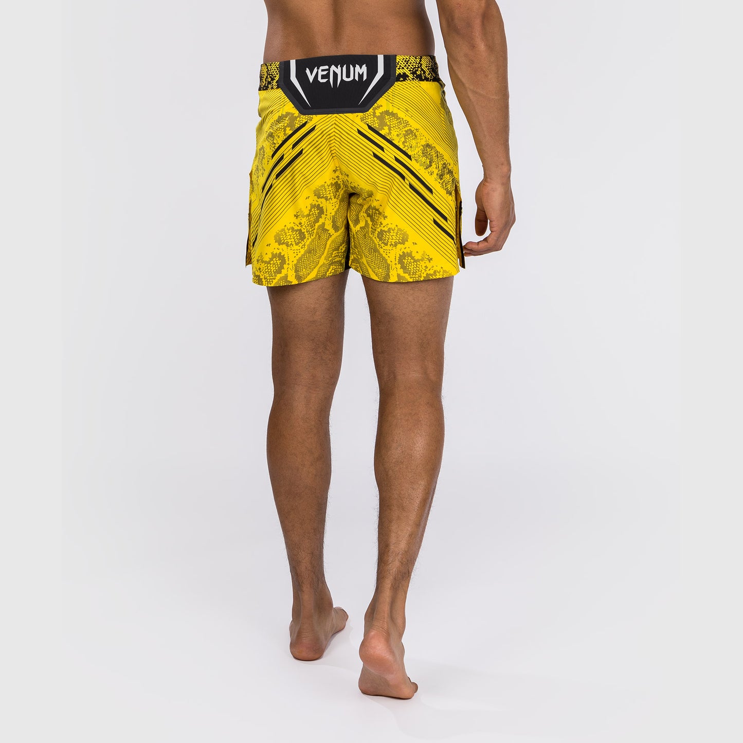 Pantaloncino da combattimento UFC Adrenaline by Venum personalizzato Authentic Fight Night Uomo - Short Fit - Giallo