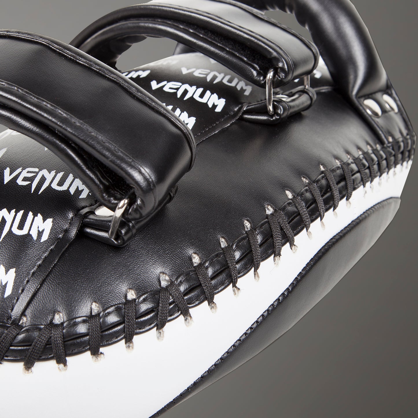 Venum Light Paos da Kick – Pelle Skintex – Nero/Ice (Paio)